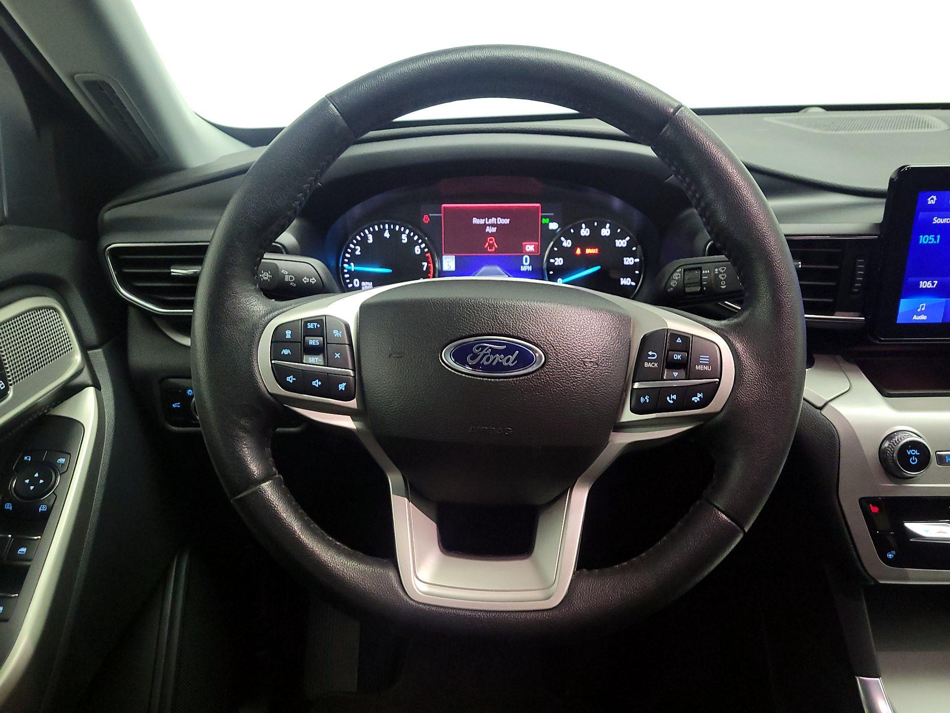 Thumbnail: 2023 Ford Explorer - 10