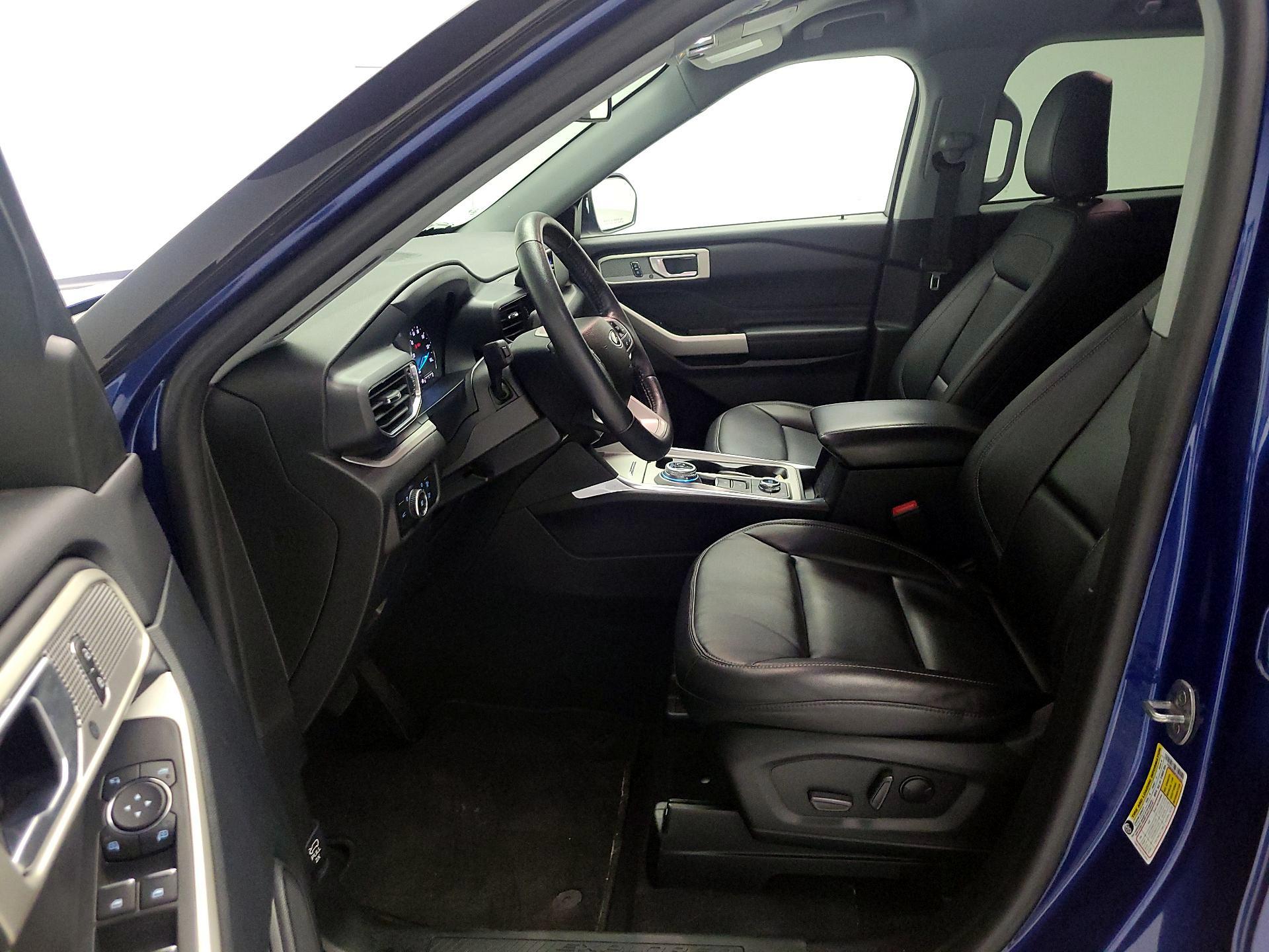 Thumbnail: 2023 Ford Explorer - 11