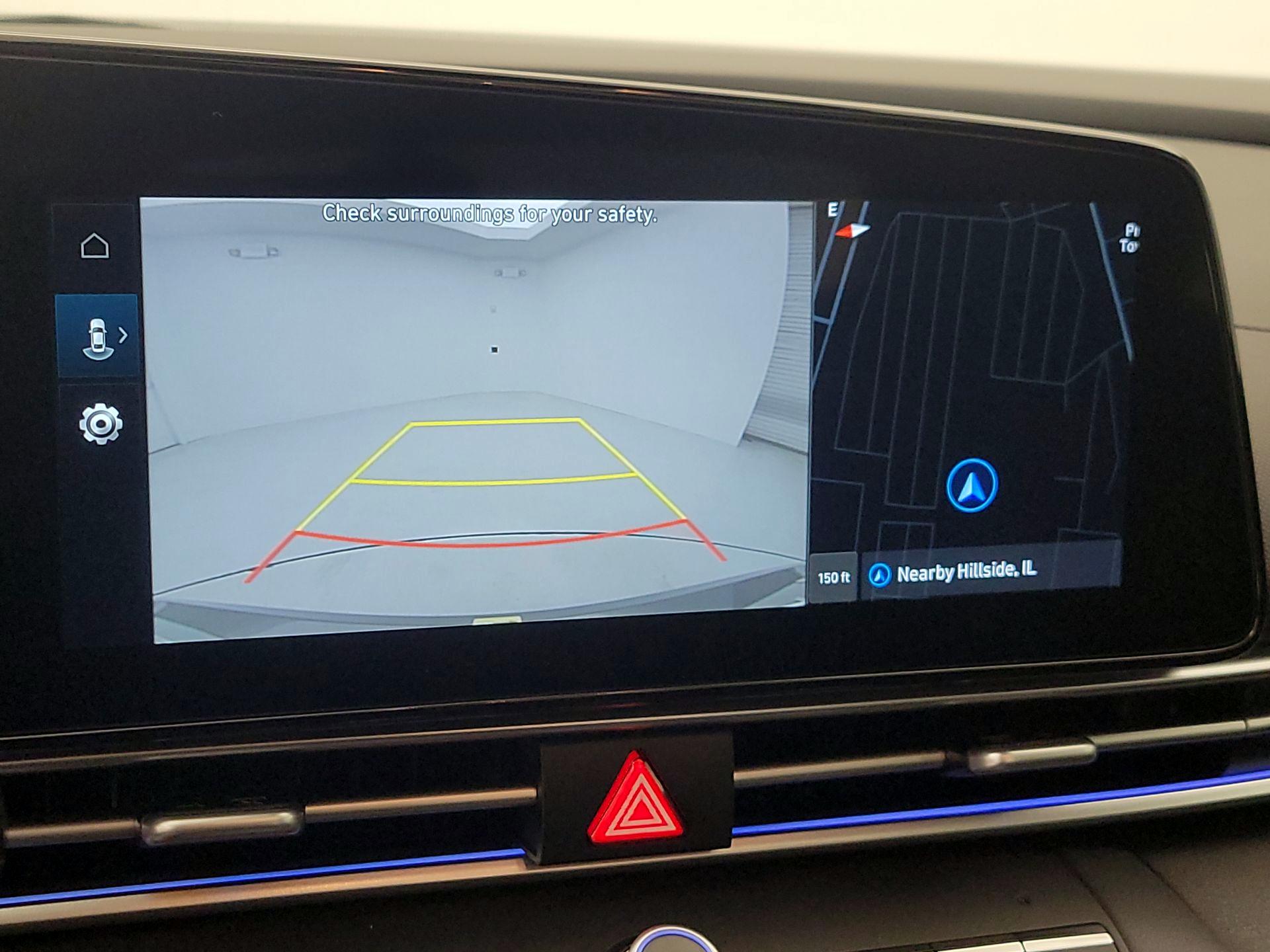 Thumbnail: 2025 Hyundai Elantra - 15