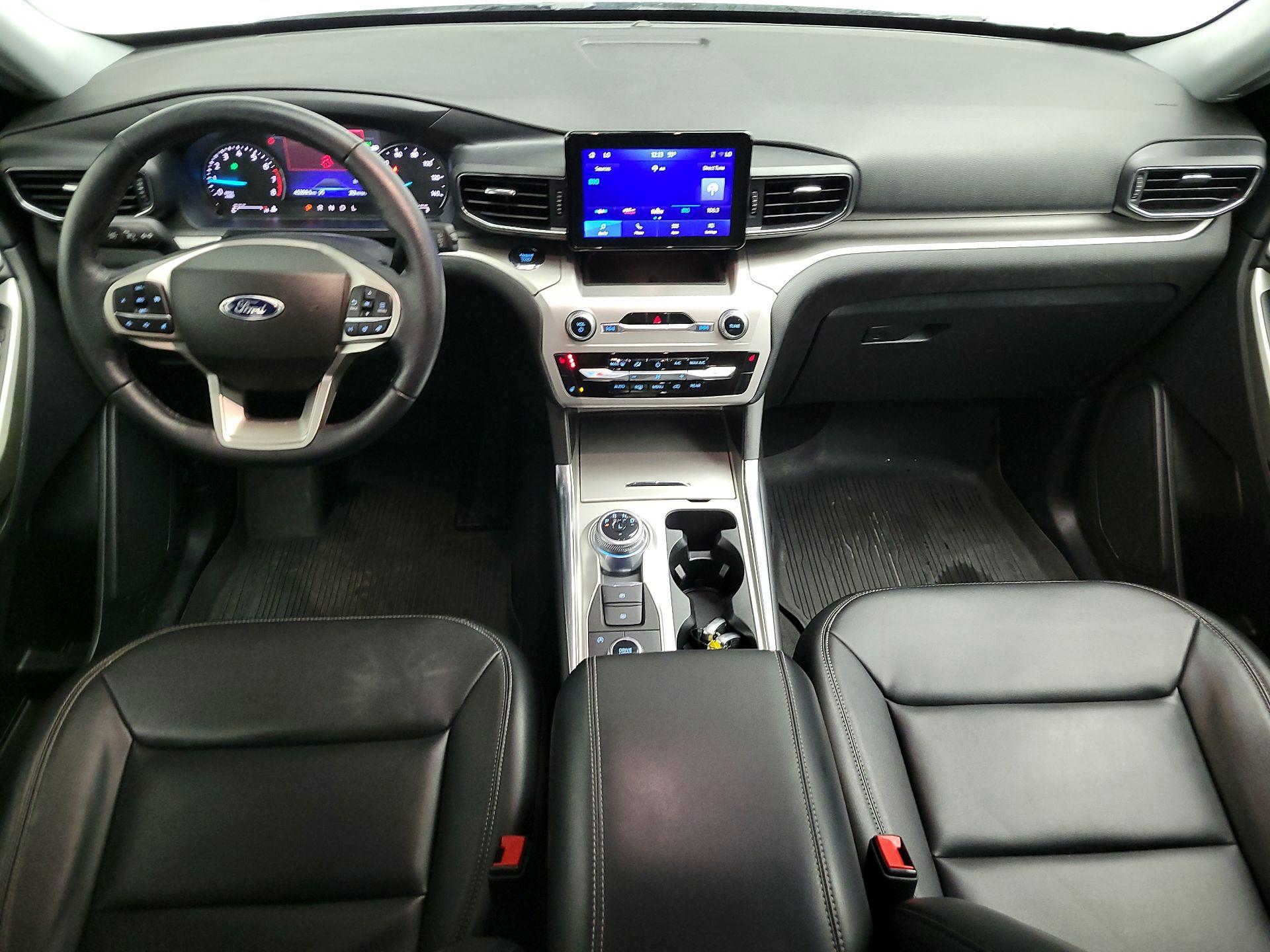 Thumbnail: 2022 Ford Explorer - 9