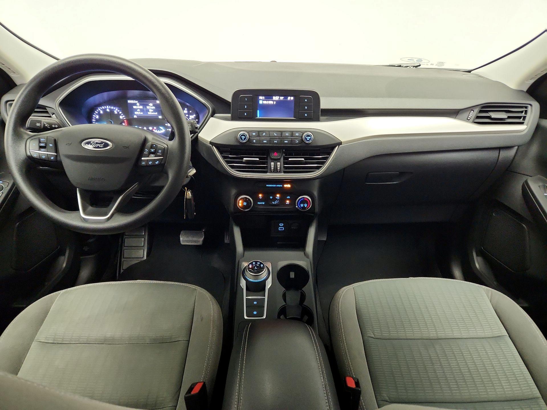 Thumbnail: 2022 Ford Escape - 9