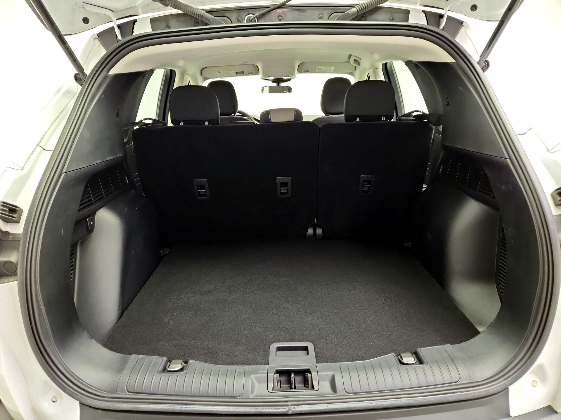 Thumbnail: 2022 Ford Escape - 20