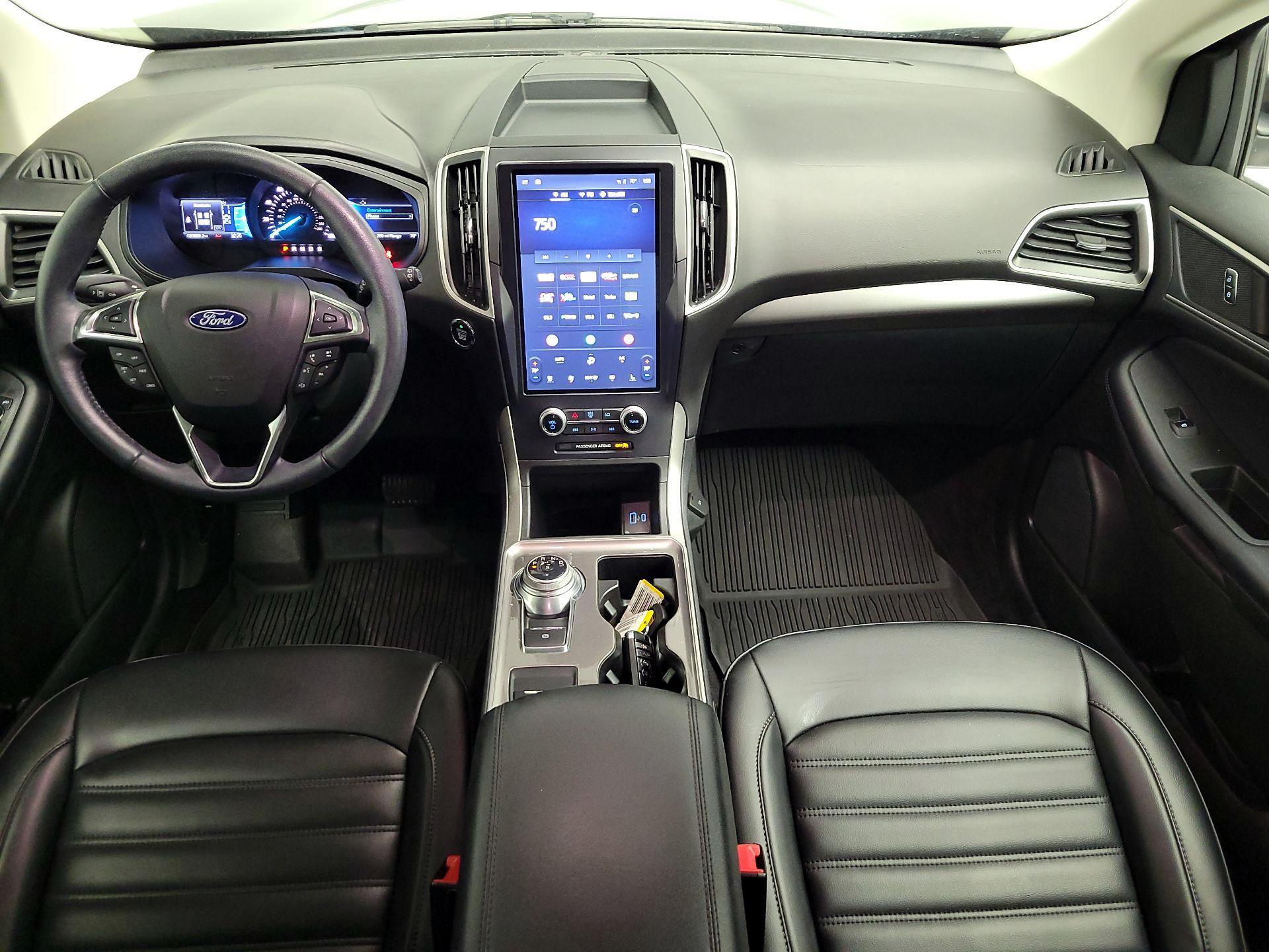 Thumbnail: 2023 Ford Edge - 9