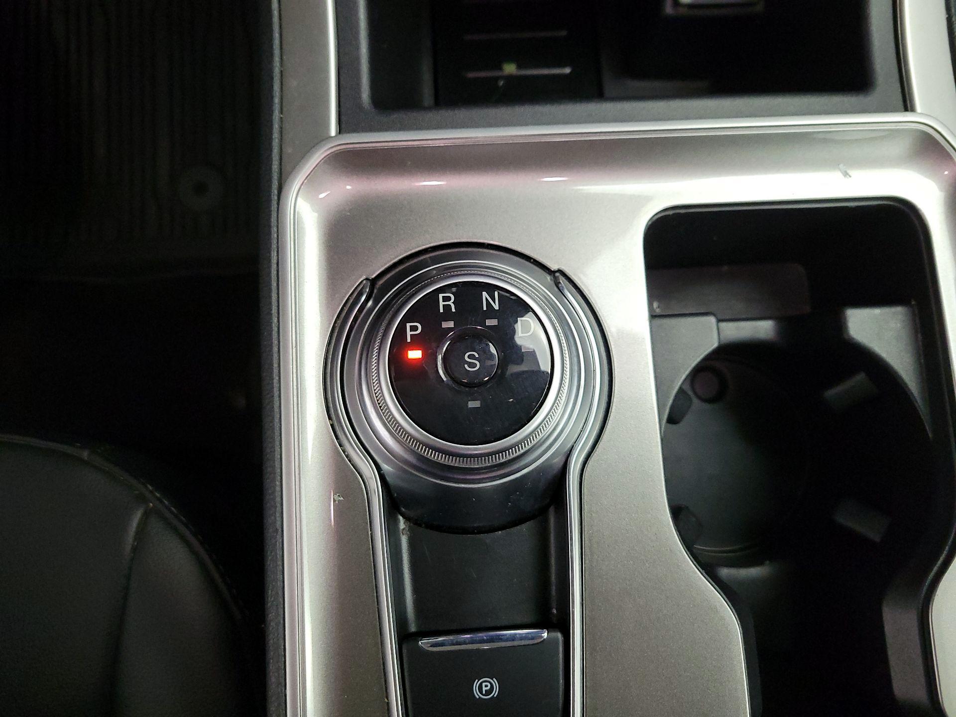 Thumbnail: 2023 Ford Edge - 15