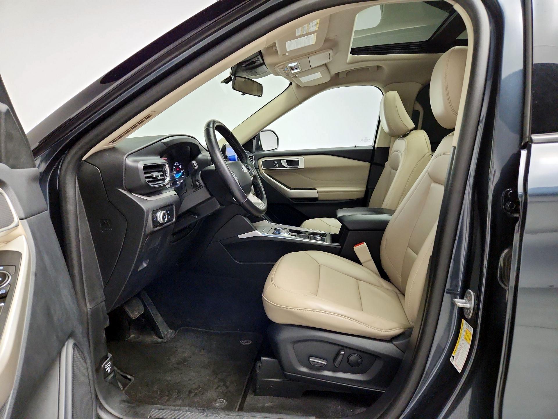 Thumbnail: 2023 Ford Explorer - 11