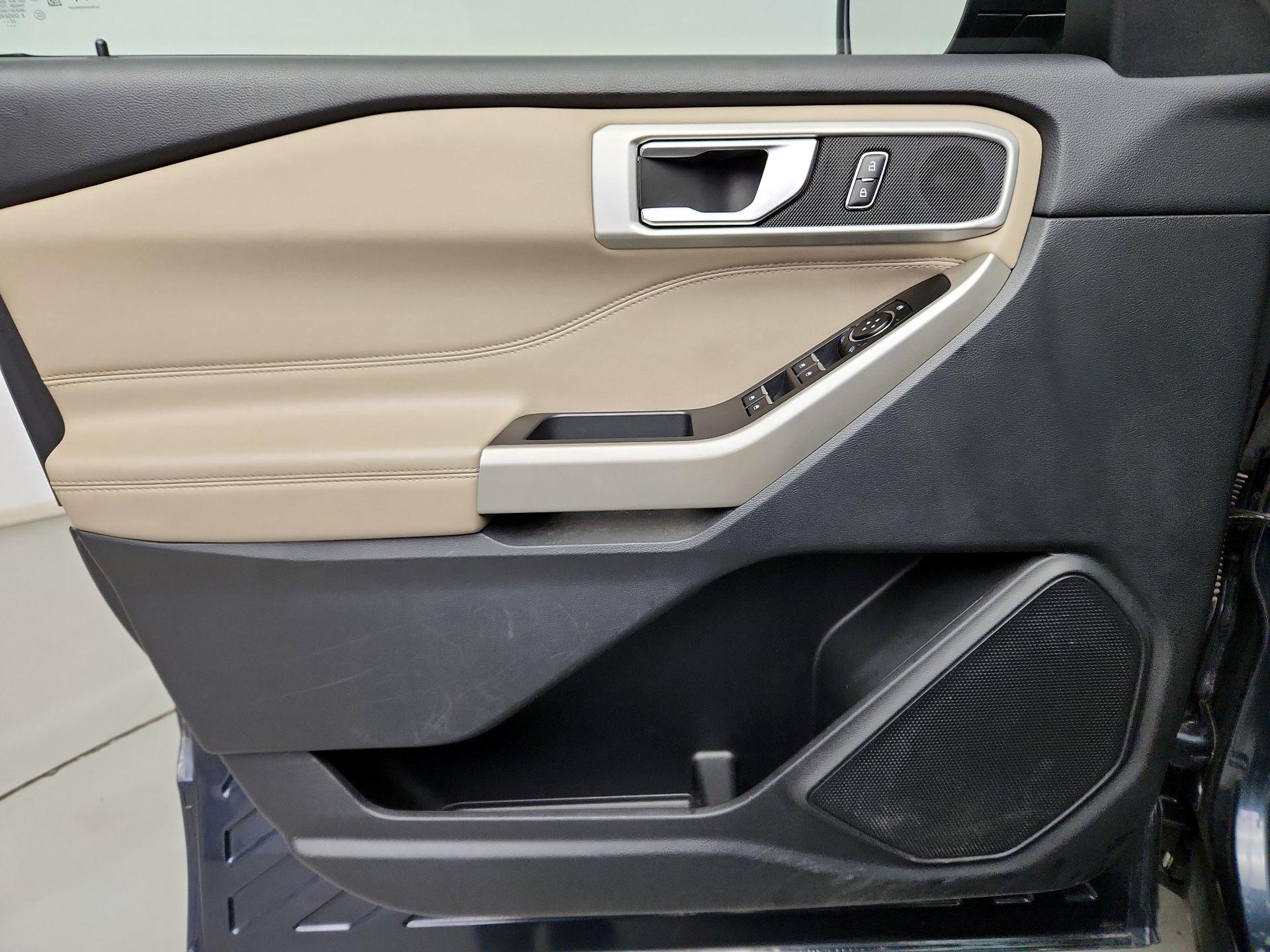 Thumbnail: 2023 Ford Explorer - 12