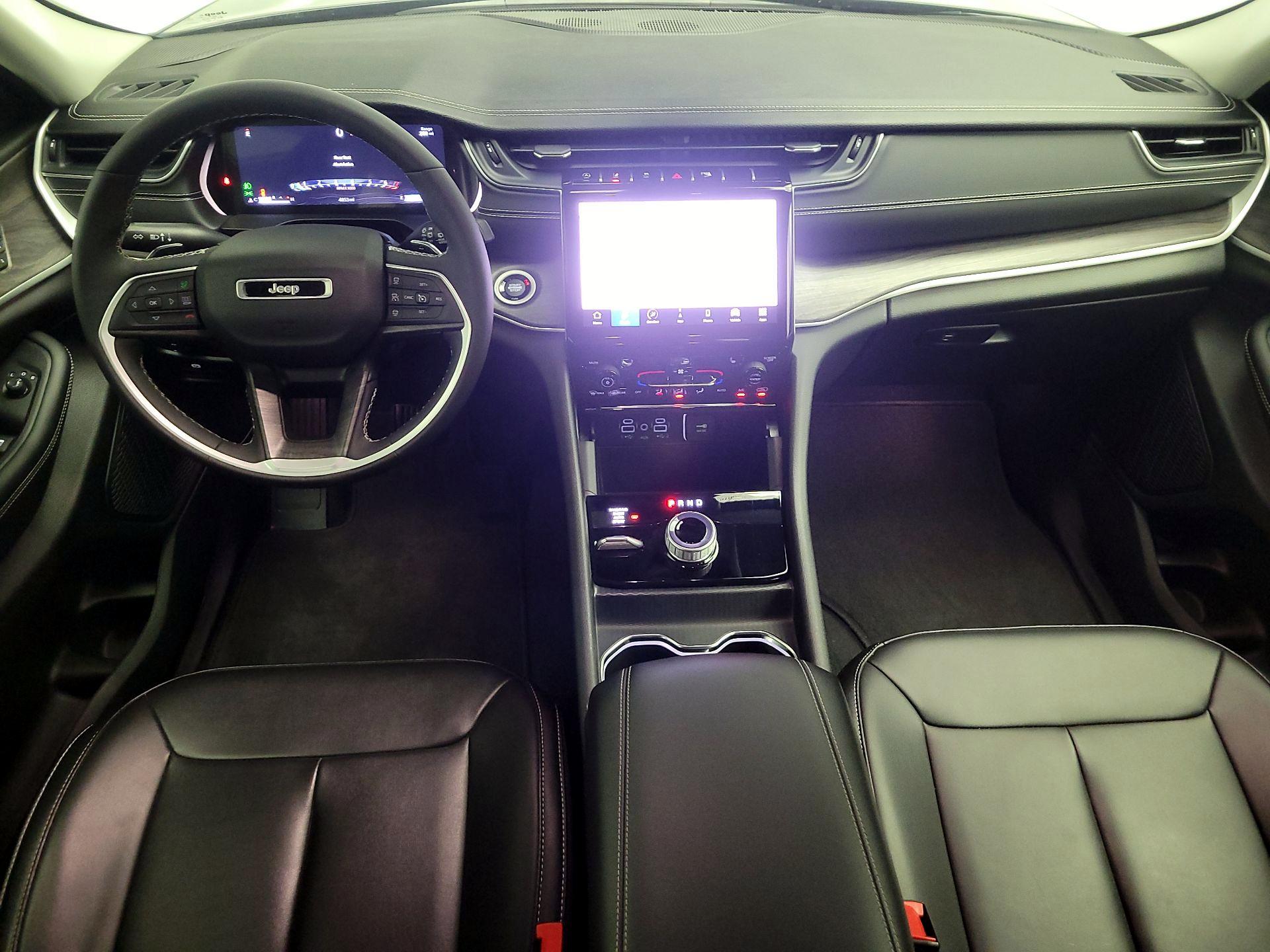 Thumbnail: 2024 Jeep Grand Cherokee - 9