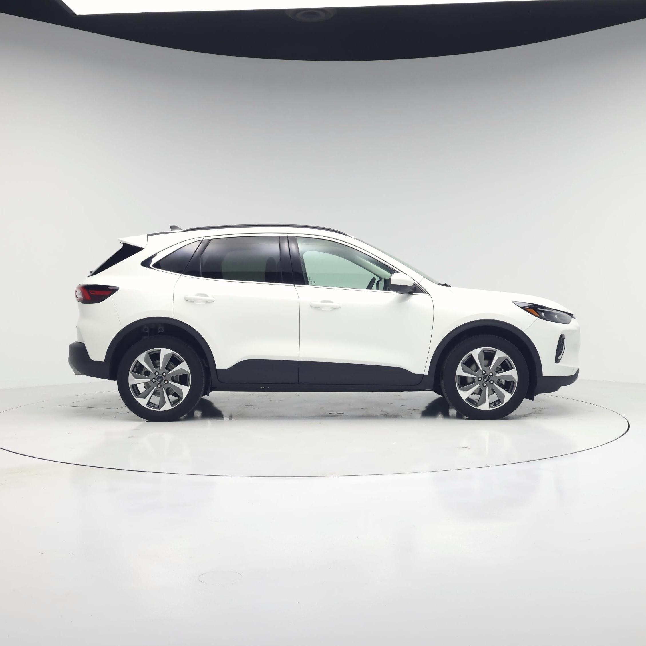 Thumbnail: 2023 Ford Escape - 7