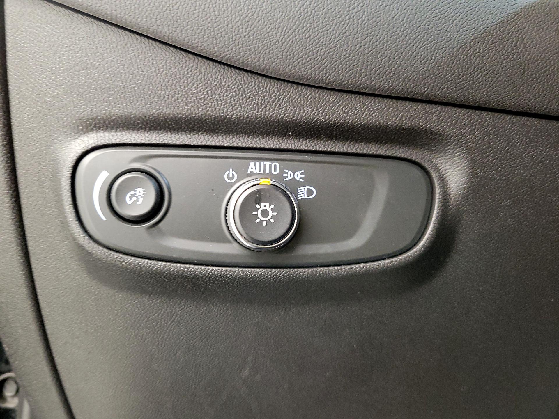 Thumbnail: 2024 Chevrolet Equinox - 13