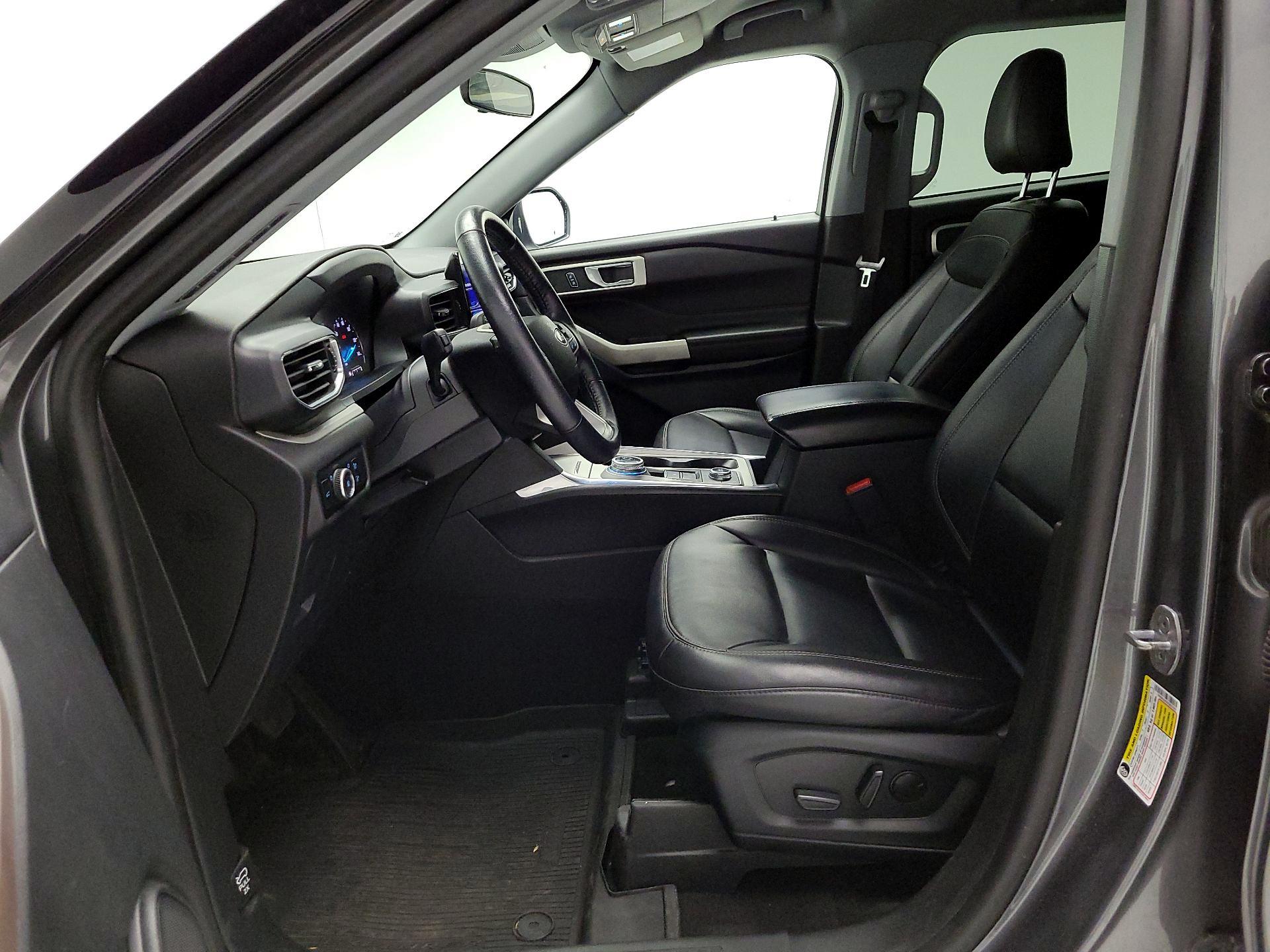 Thumbnail: 2023 Ford Explorer - 11