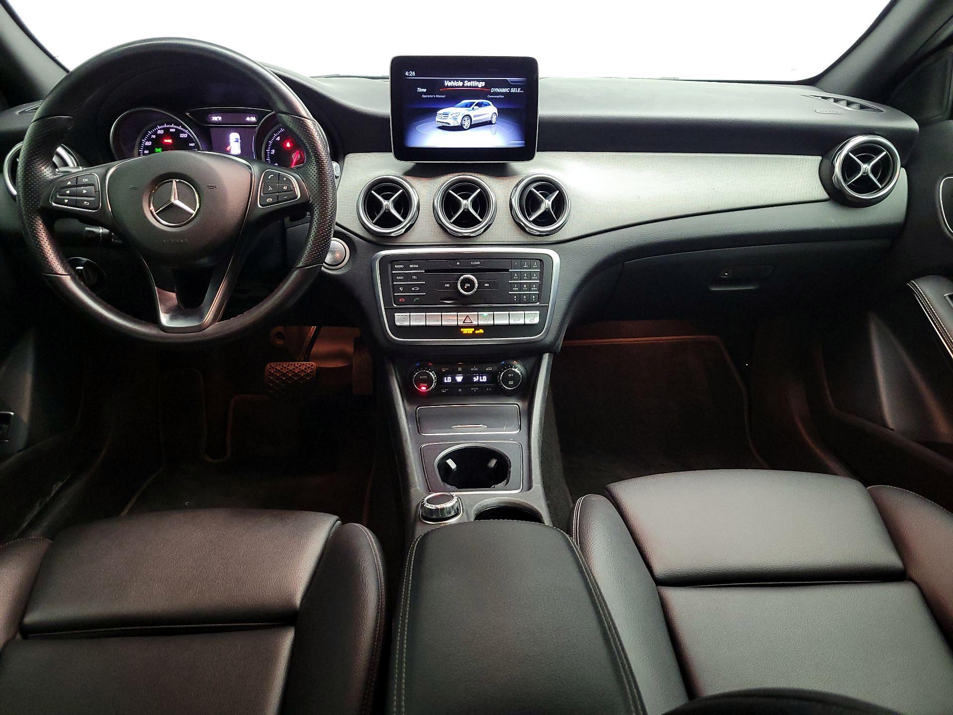Thumbnail: 2020 Mercedes-Benz GLA - 9