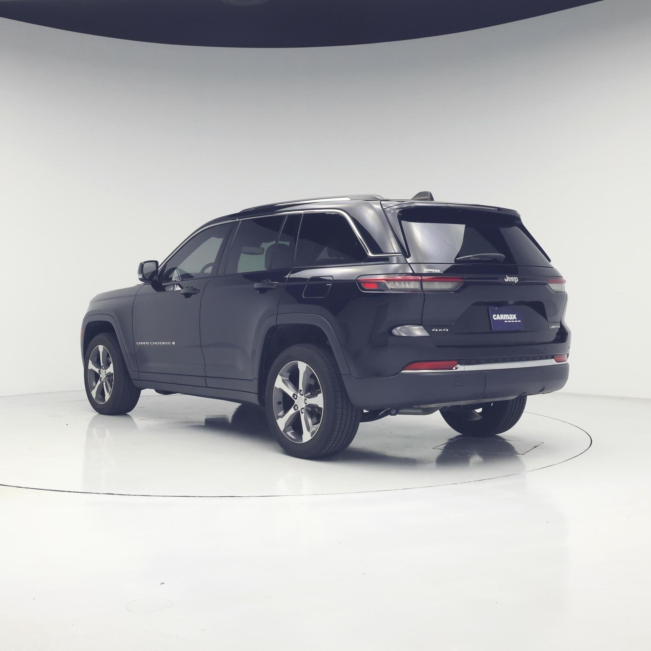 Thumbnail: 2023 Jeep Grand Cherokee - 2
