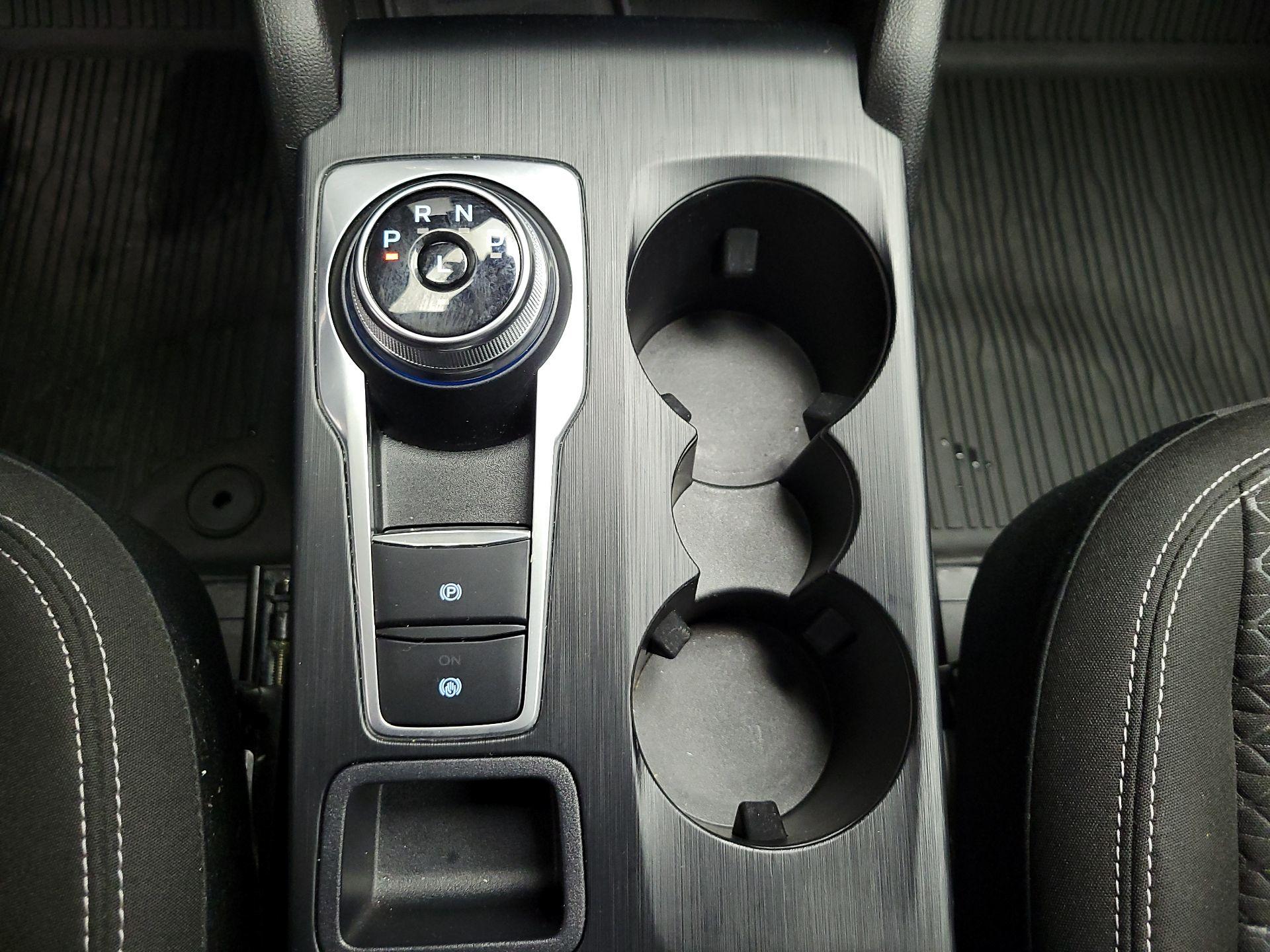 Thumbnail: 2023 Ford Escape - 17