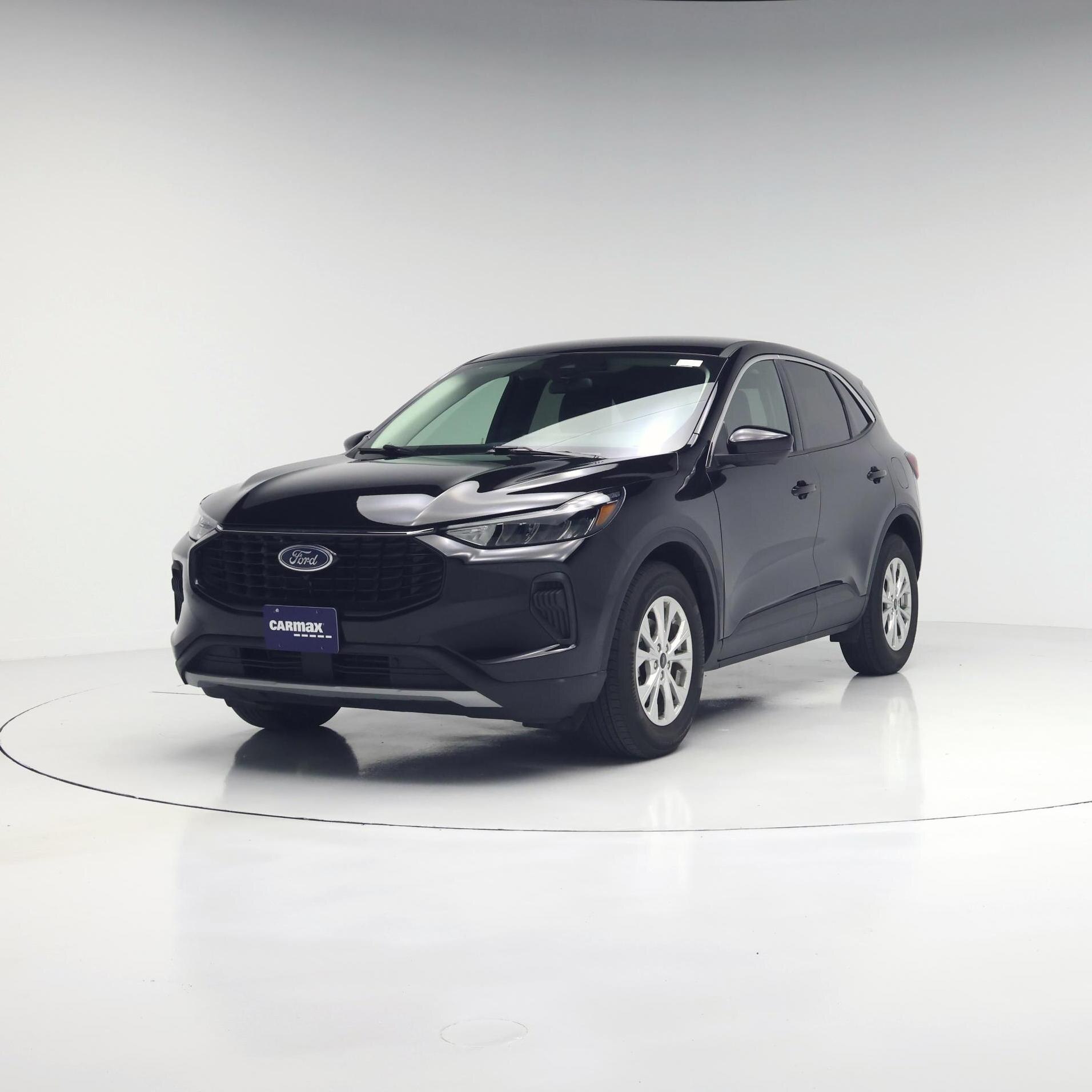 Thumbnail: 2023 Ford Escape - 4