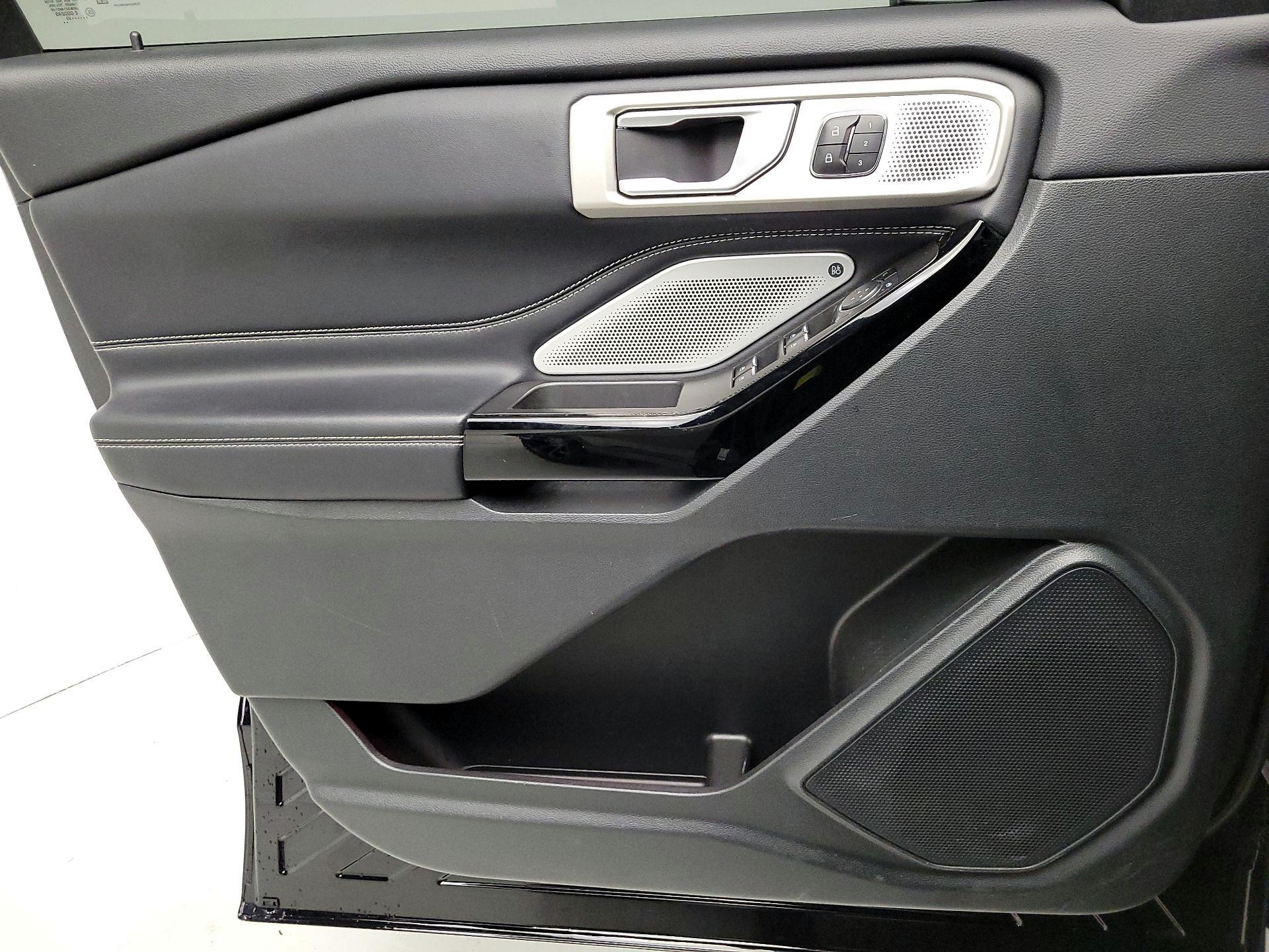 Thumbnail: 2023 Ford Explorer - 12