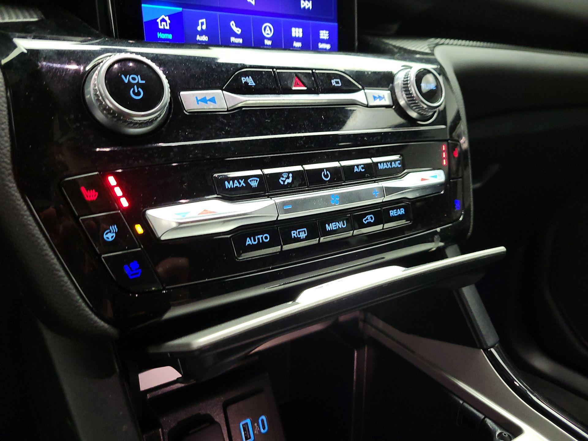 Thumbnail: 2023 Ford Explorer - 14