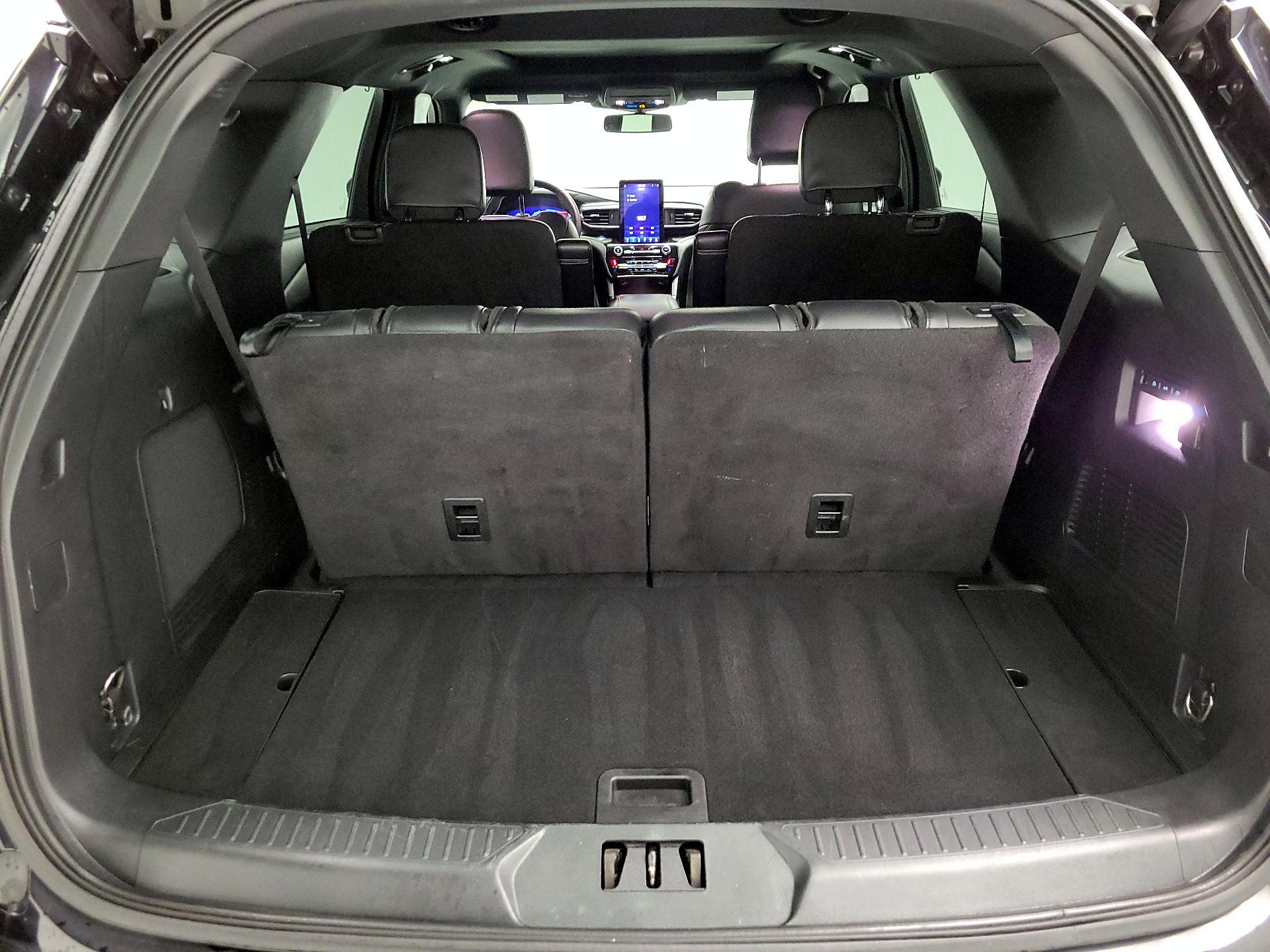 Thumbnail: 2023 Ford Explorer - 16