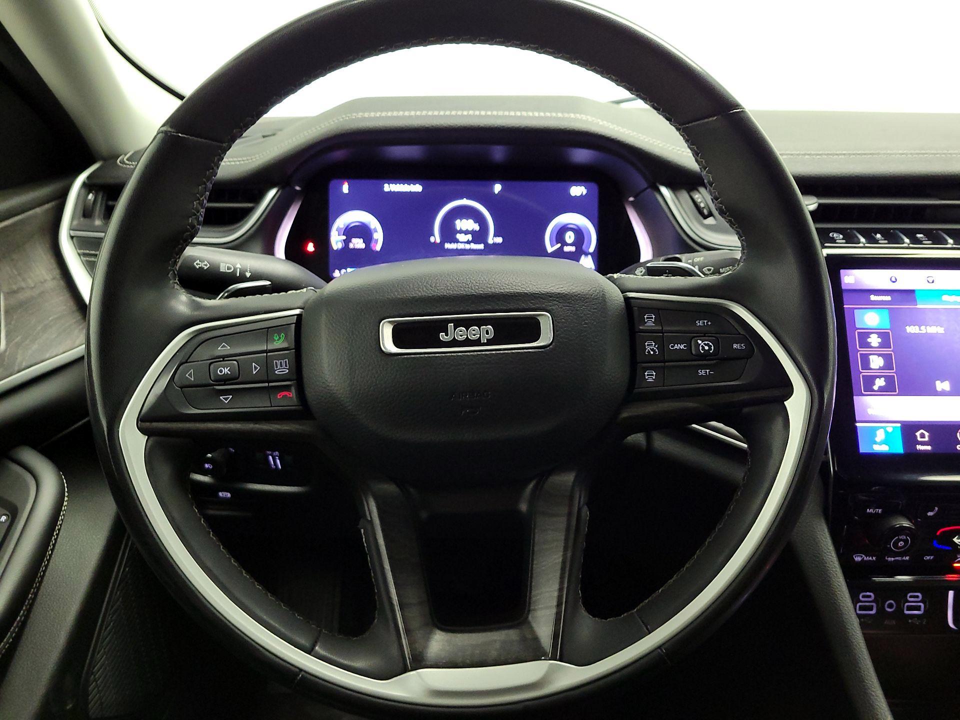 Thumbnail: 2023 Jeep Grand Cherokee - 10