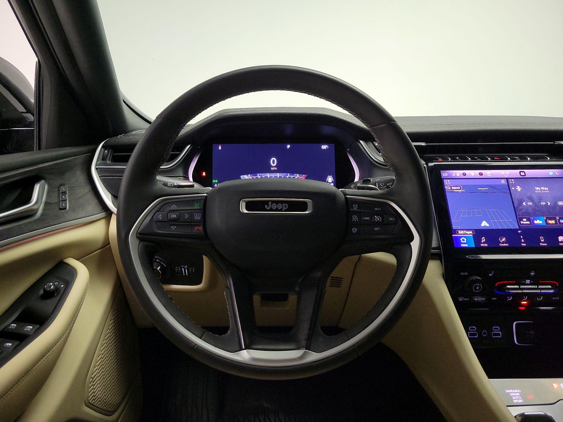 Thumbnail: 2023 Jeep Grand Cherokee - 10