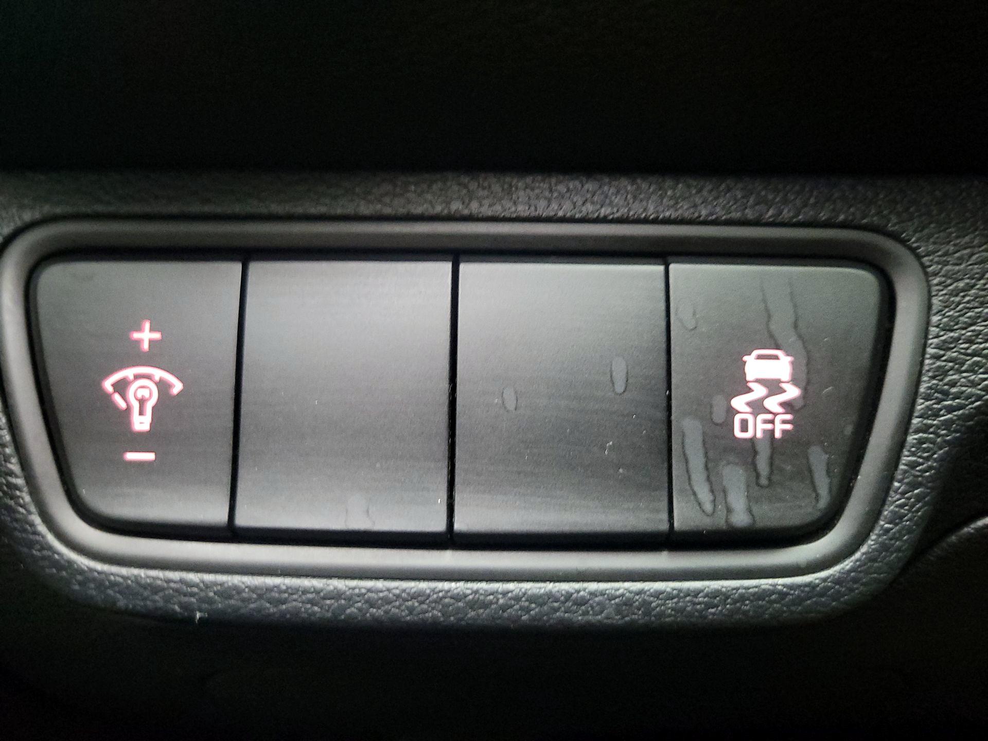 Thumbnail: 2024 Kia Forte - 13