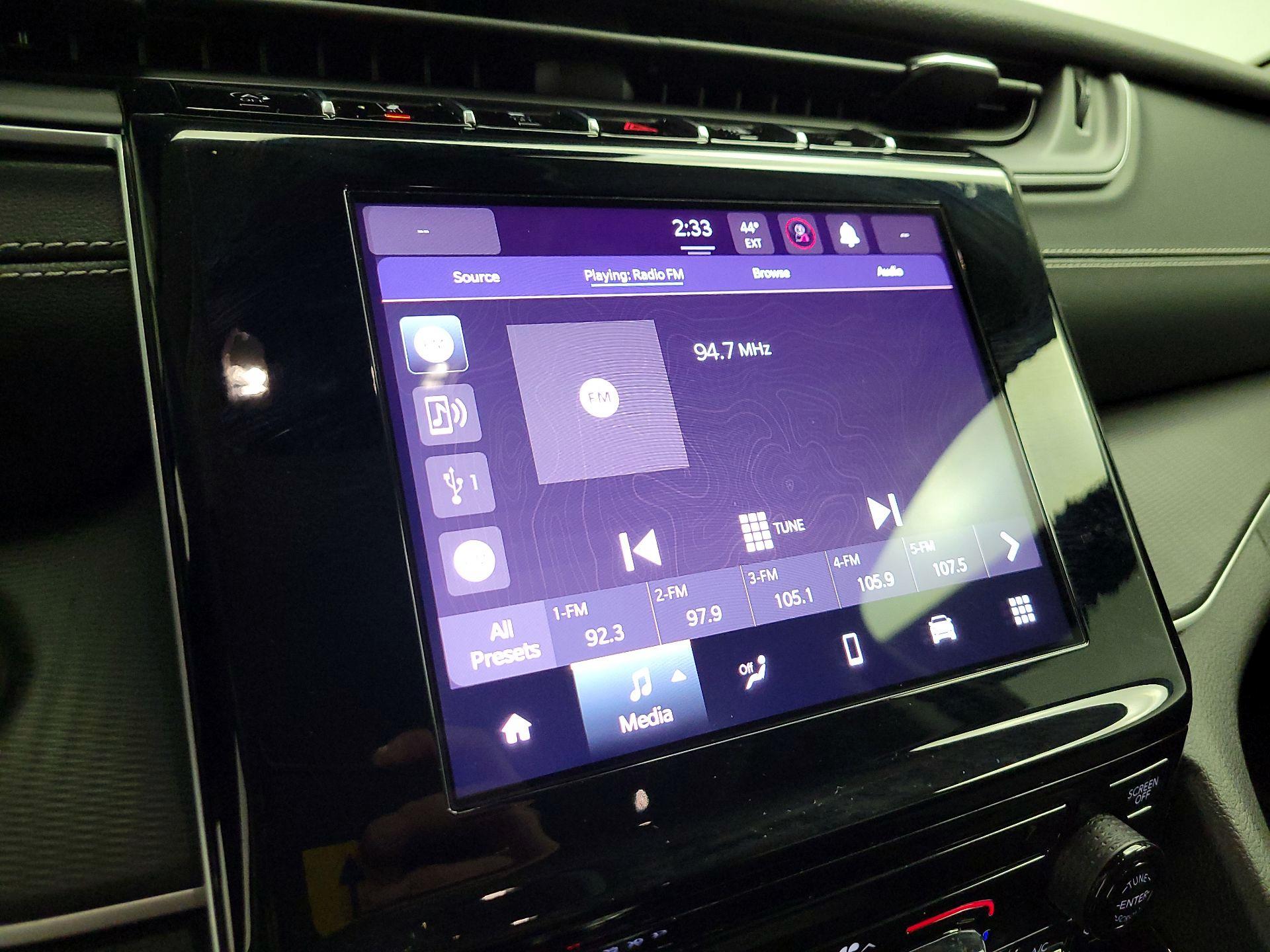 Thumbnail: 2023 Jeep Grand Cherokee - 13