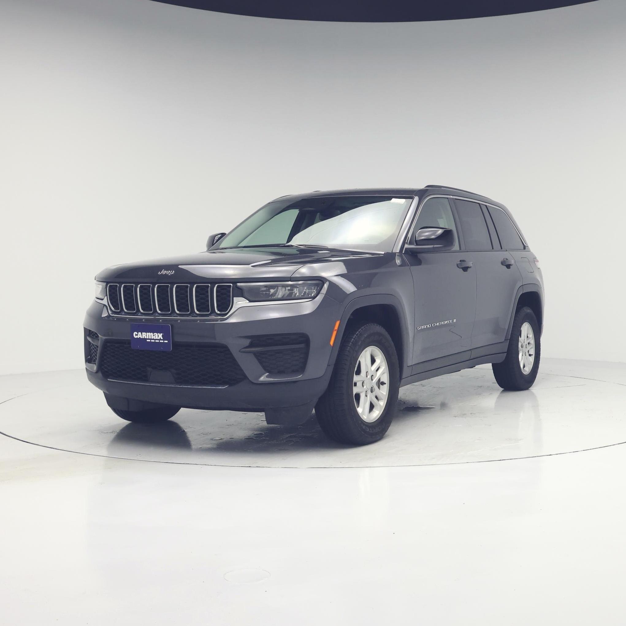 Thumbnail: 2023 Jeep Grand Cherokee - 4