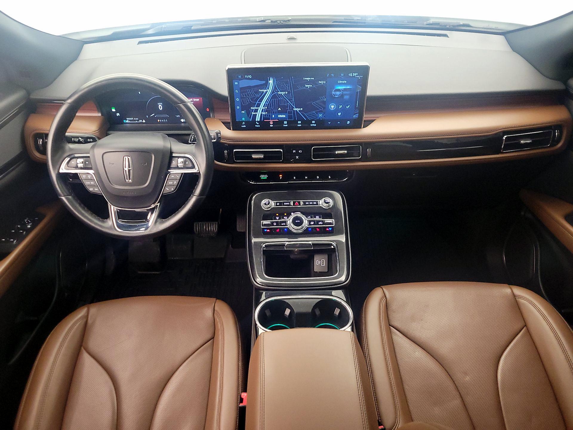 Thumbnail: 2023 Lincoln Nautilus - 9
