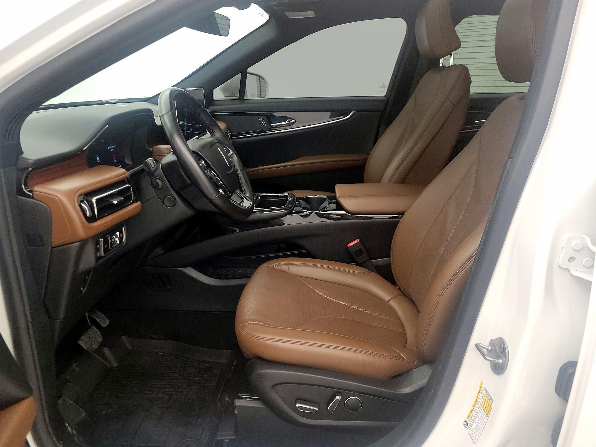 Thumbnail: 2023 Lincoln Nautilus - 11