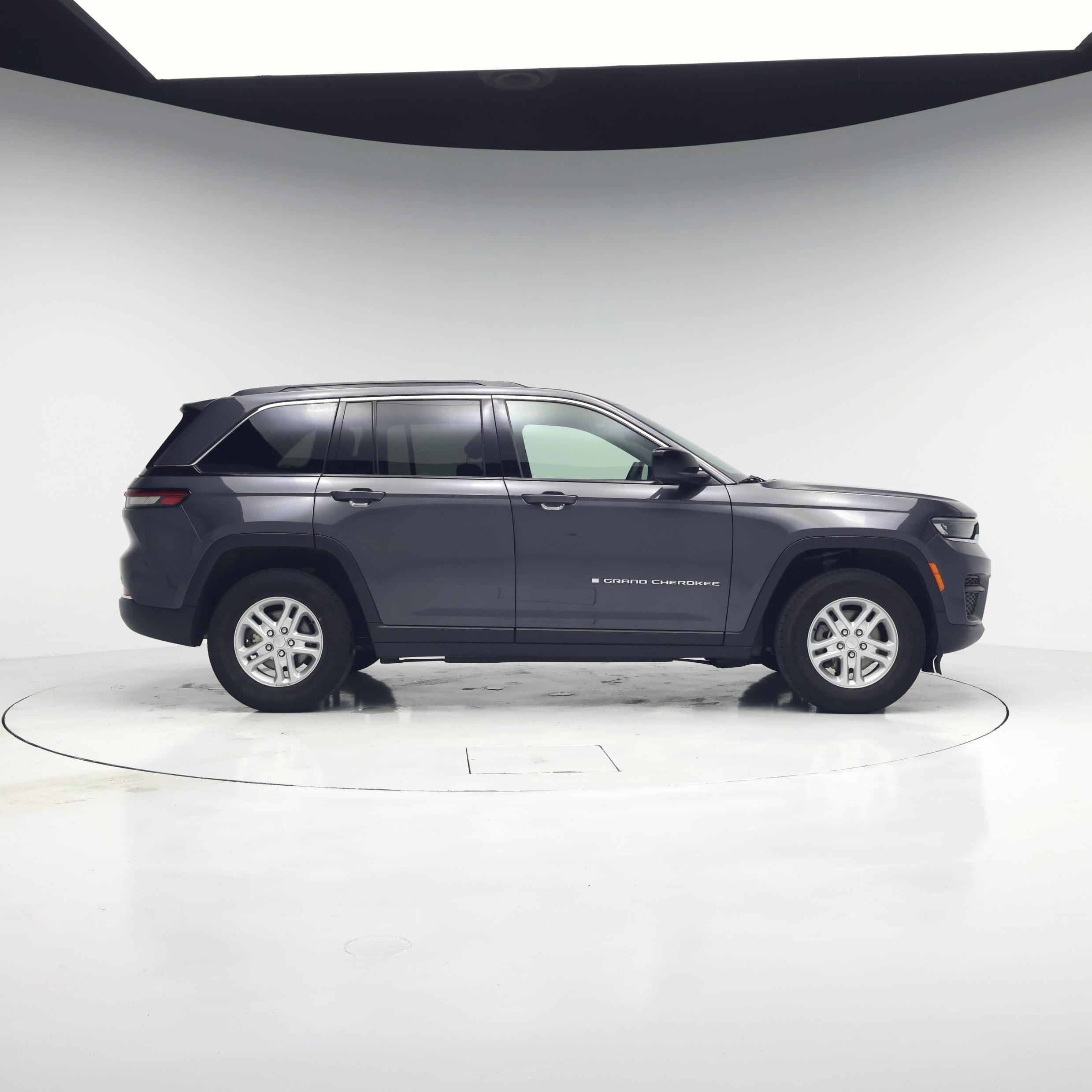 Thumbnail: 2024 Jeep Grand Cherokee - 7