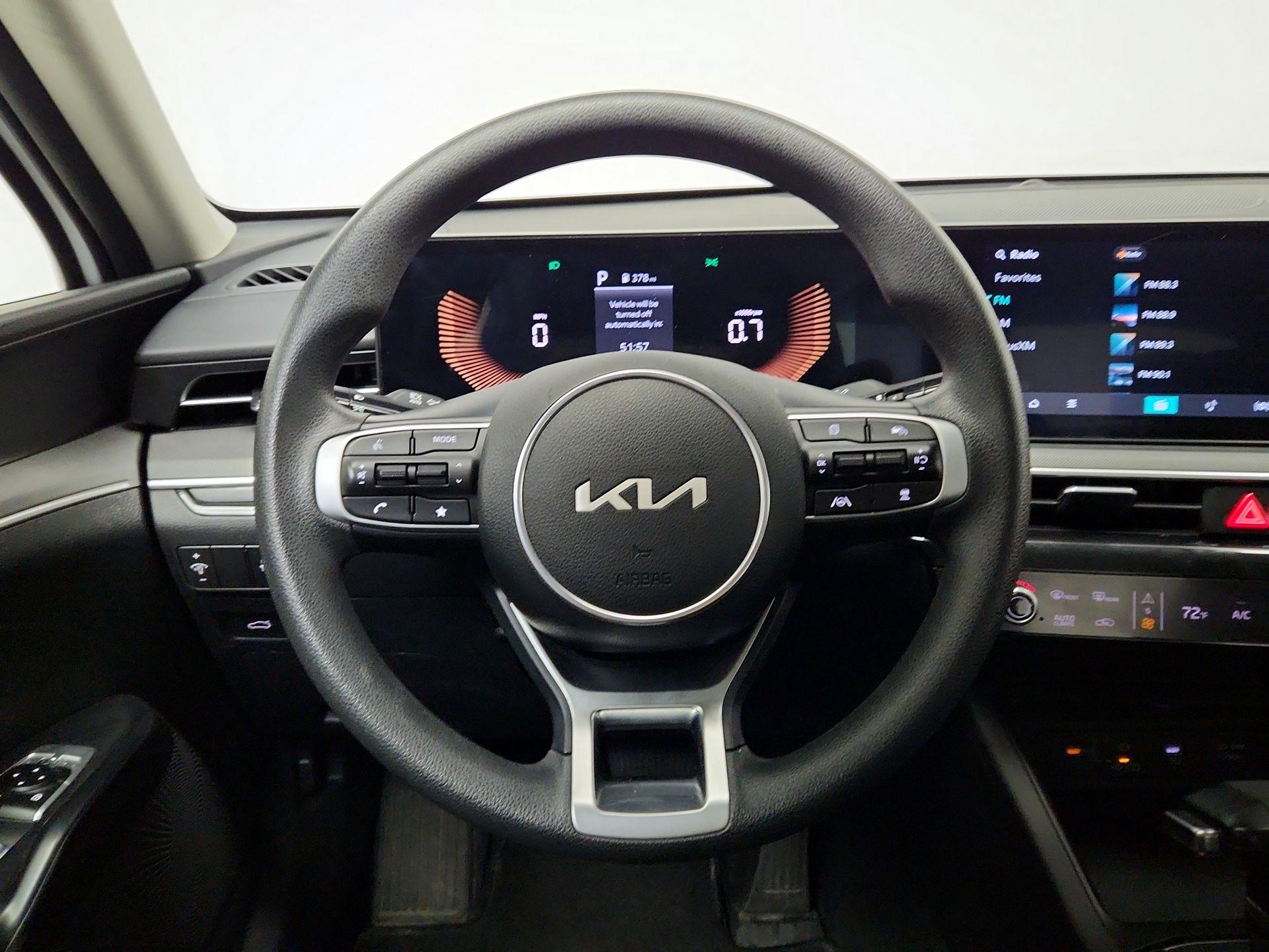 Thumbnail: 2025 Kia K5 - 10