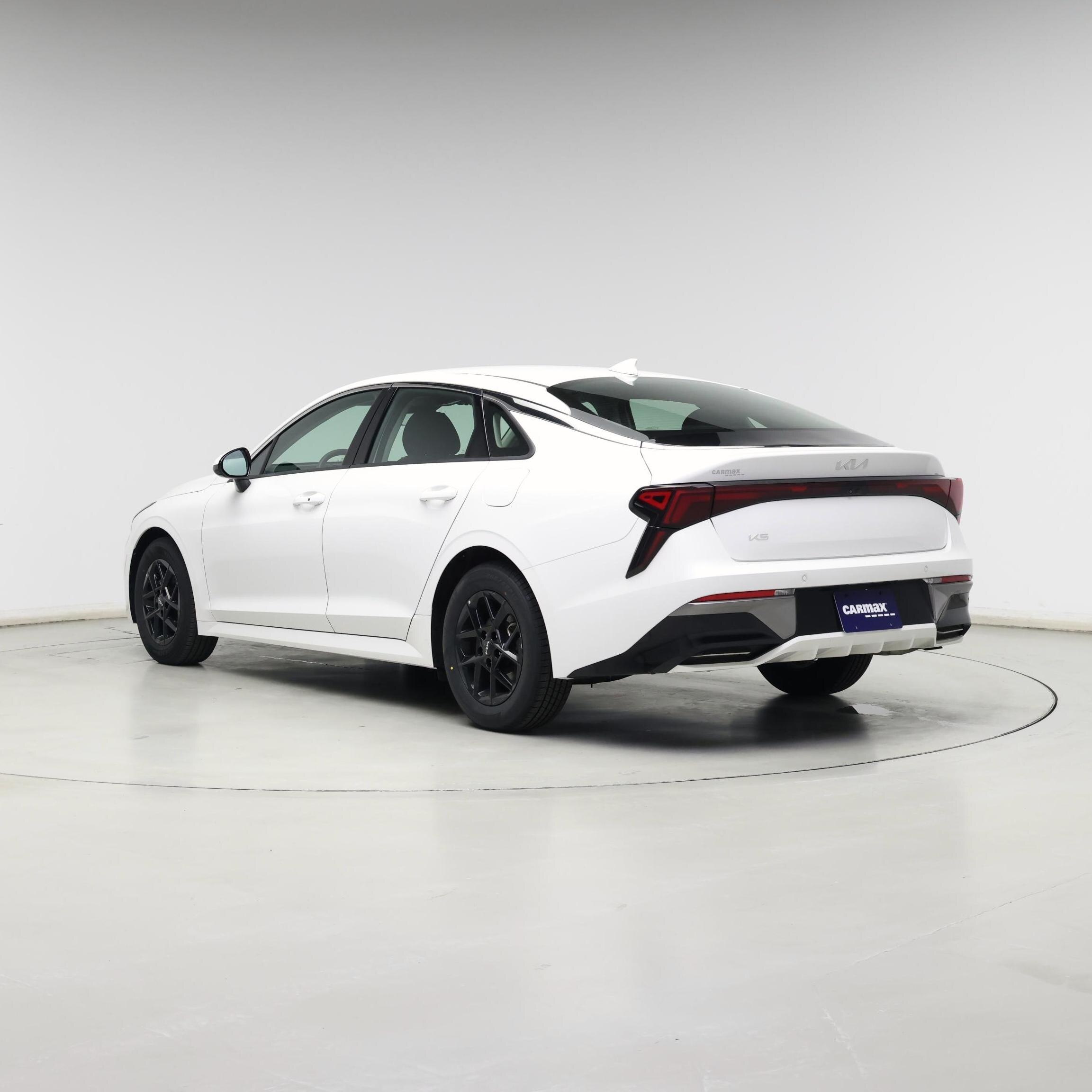 Thumbnail: 2025 Kia K5 - 2