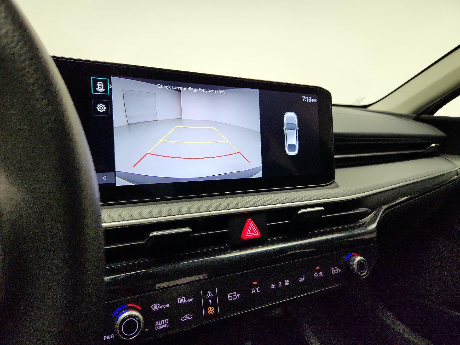 Thumbnail: 2025 Kia K5 - 14