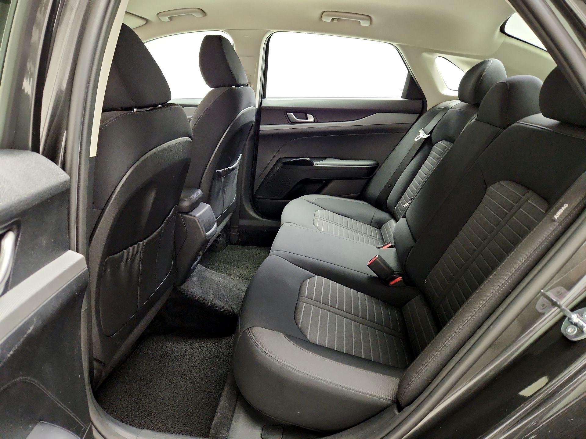 Thumbnail: 2025 Kia K5 - 19