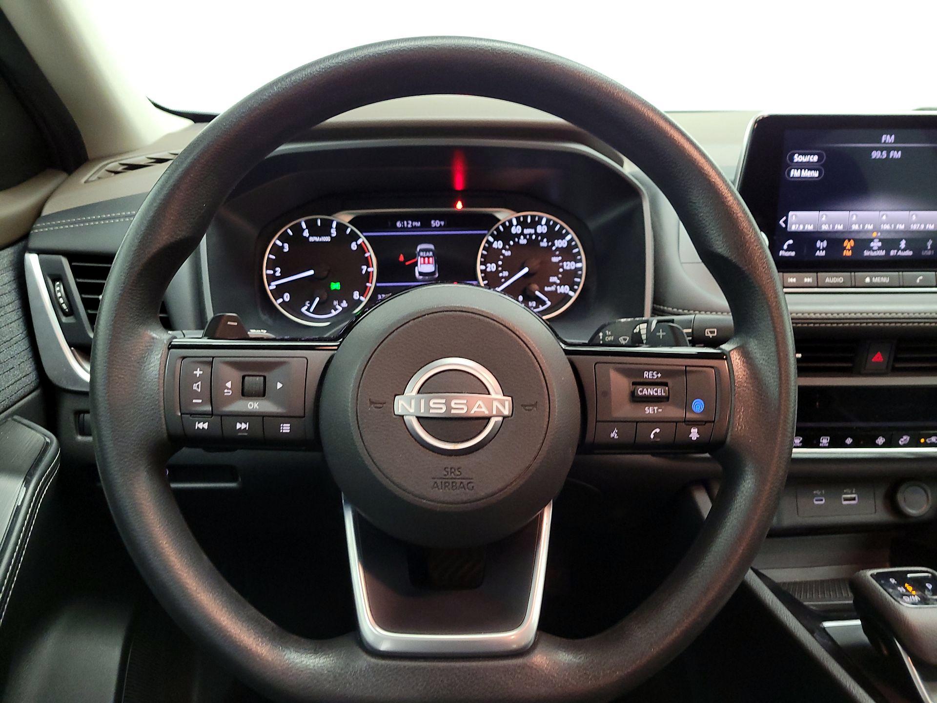 Thumbnail: 2023 Nissan Rogue - 10