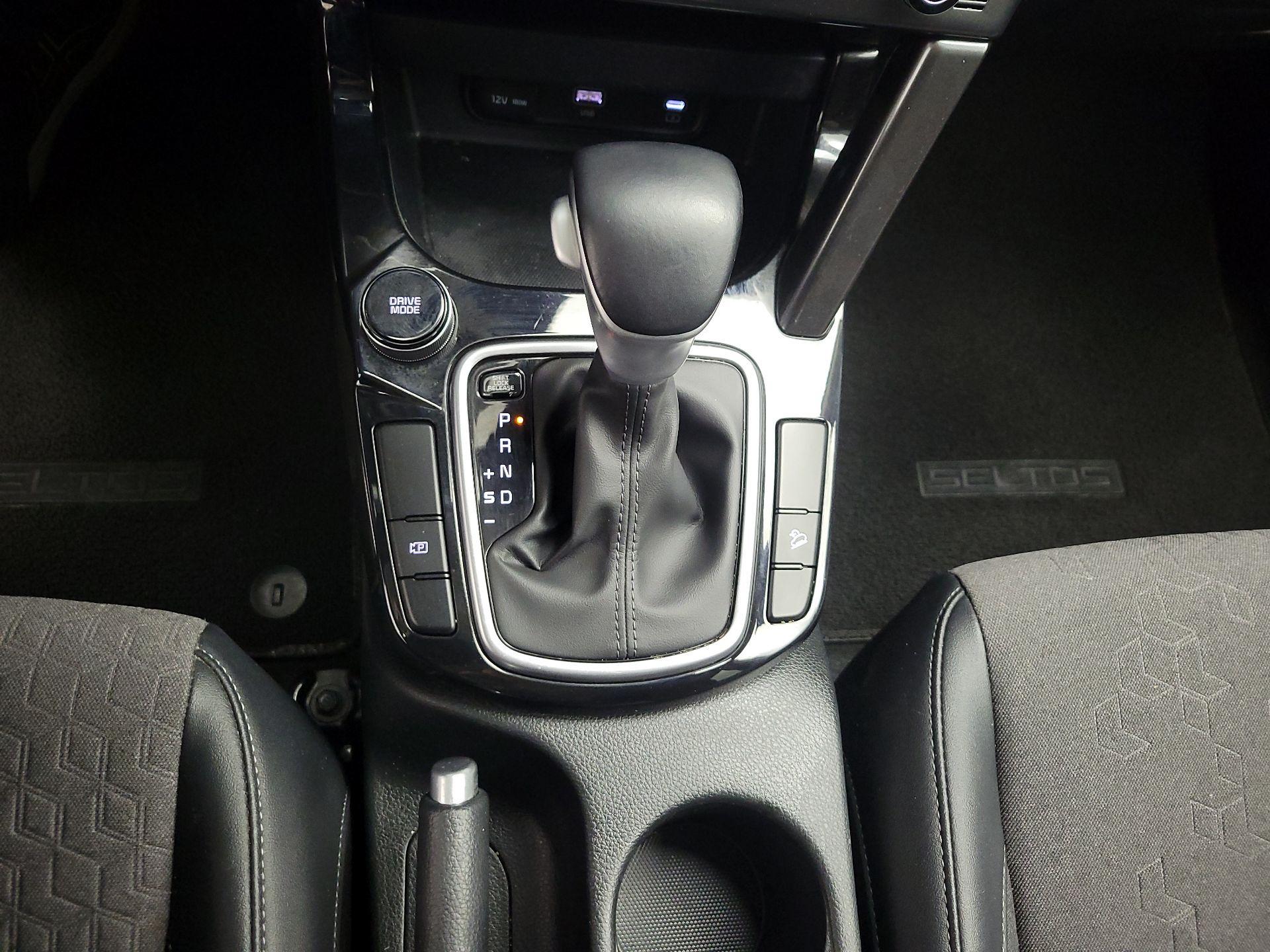 Thumbnail: 2025 Kia Seltos - 15