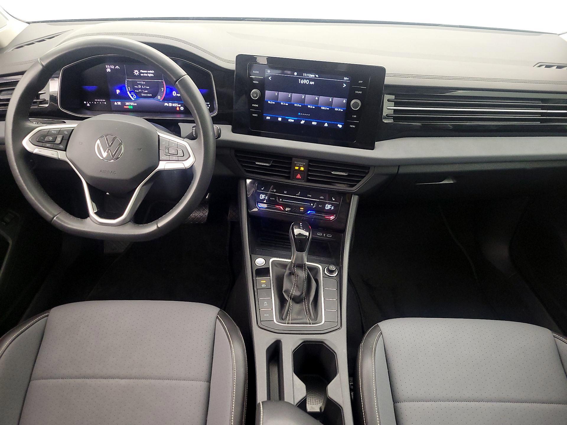 Thumbnail: 2025 Volkswagen Jetta - 9