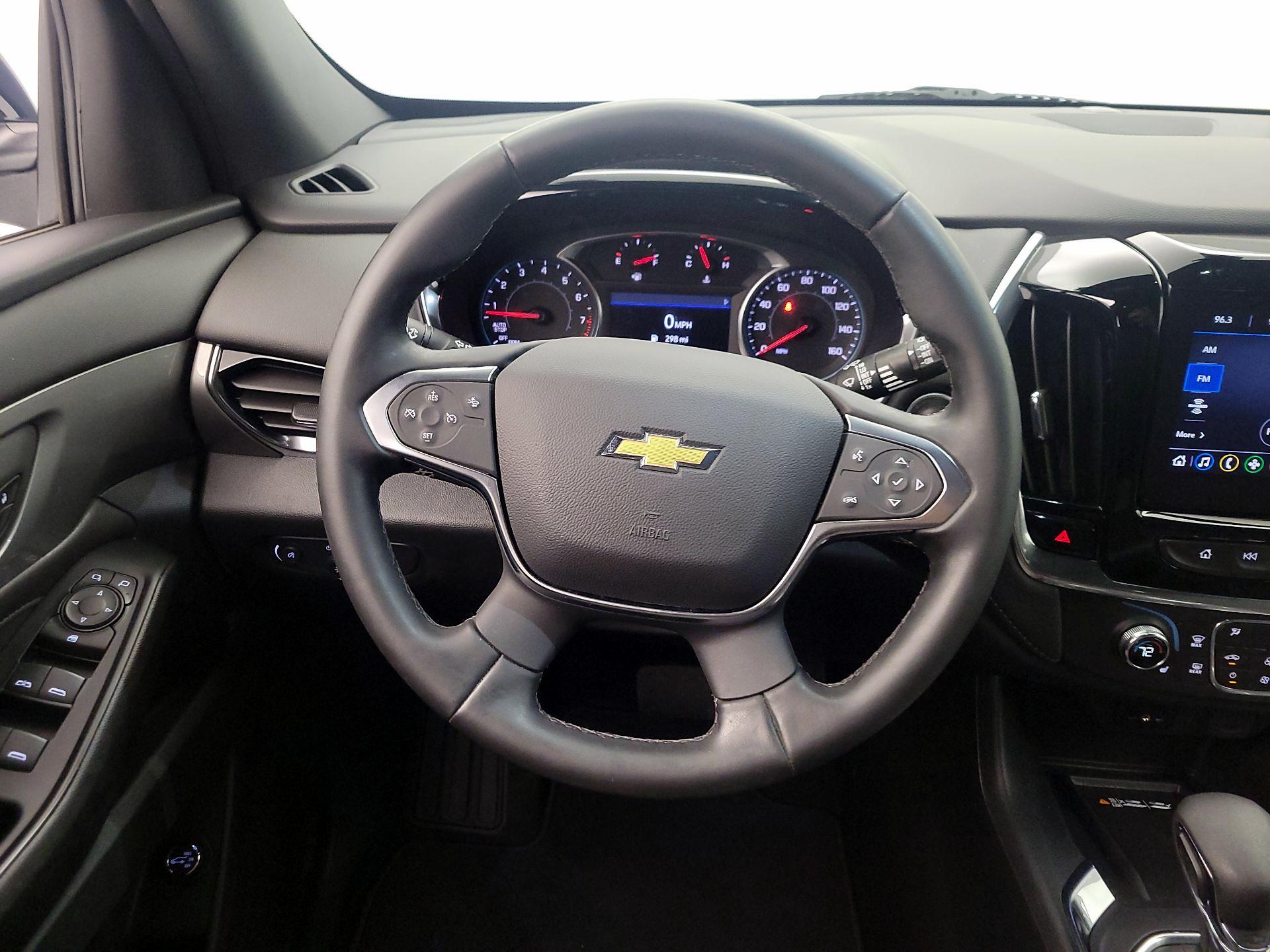 Thumbnail: 2023 Chevrolet Traverse - 10