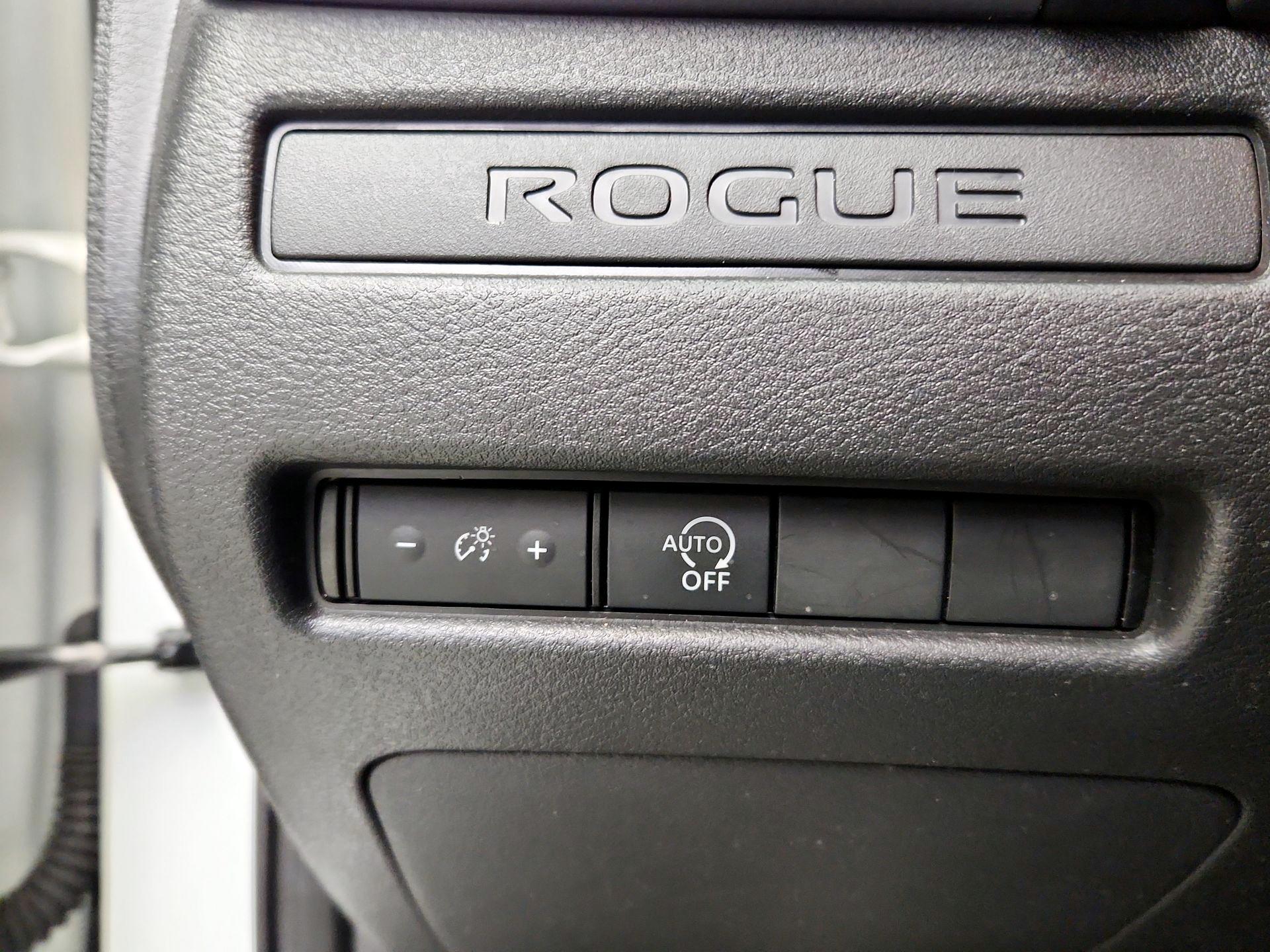 Thumbnail: 2023 Nissan Rogue - 13