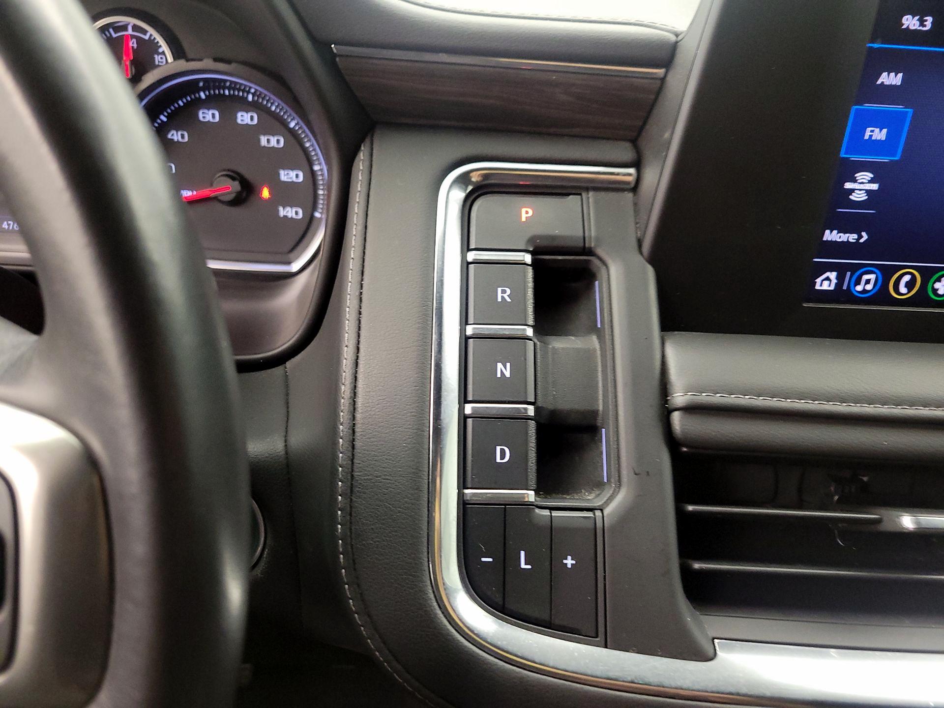 Thumbnail: 2023 Chevrolet Suburban - 17