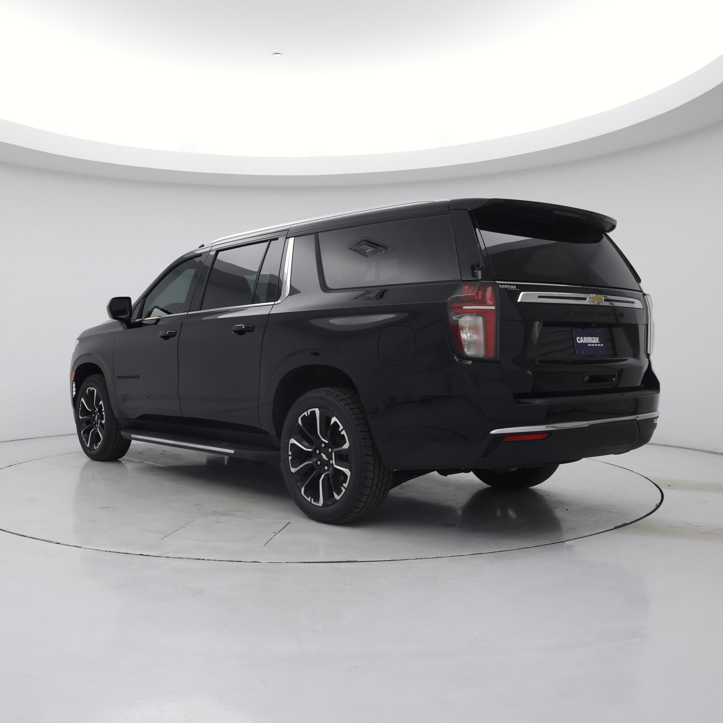 Thumbnail: 2023 Chevrolet Suburban - 2