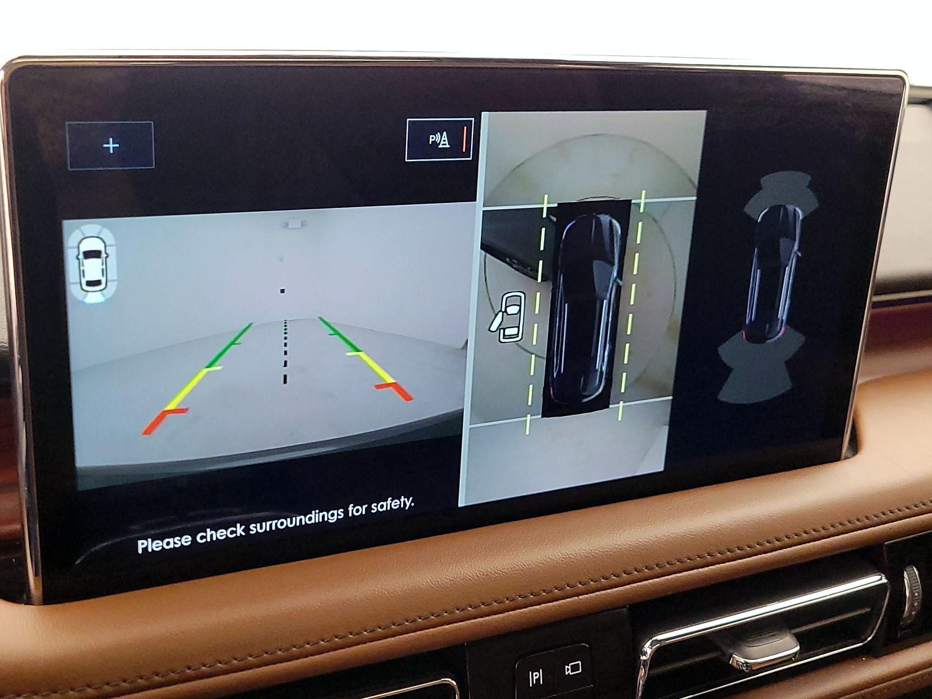 Thumbnail: 2022 Lincoln Nautilus - 14