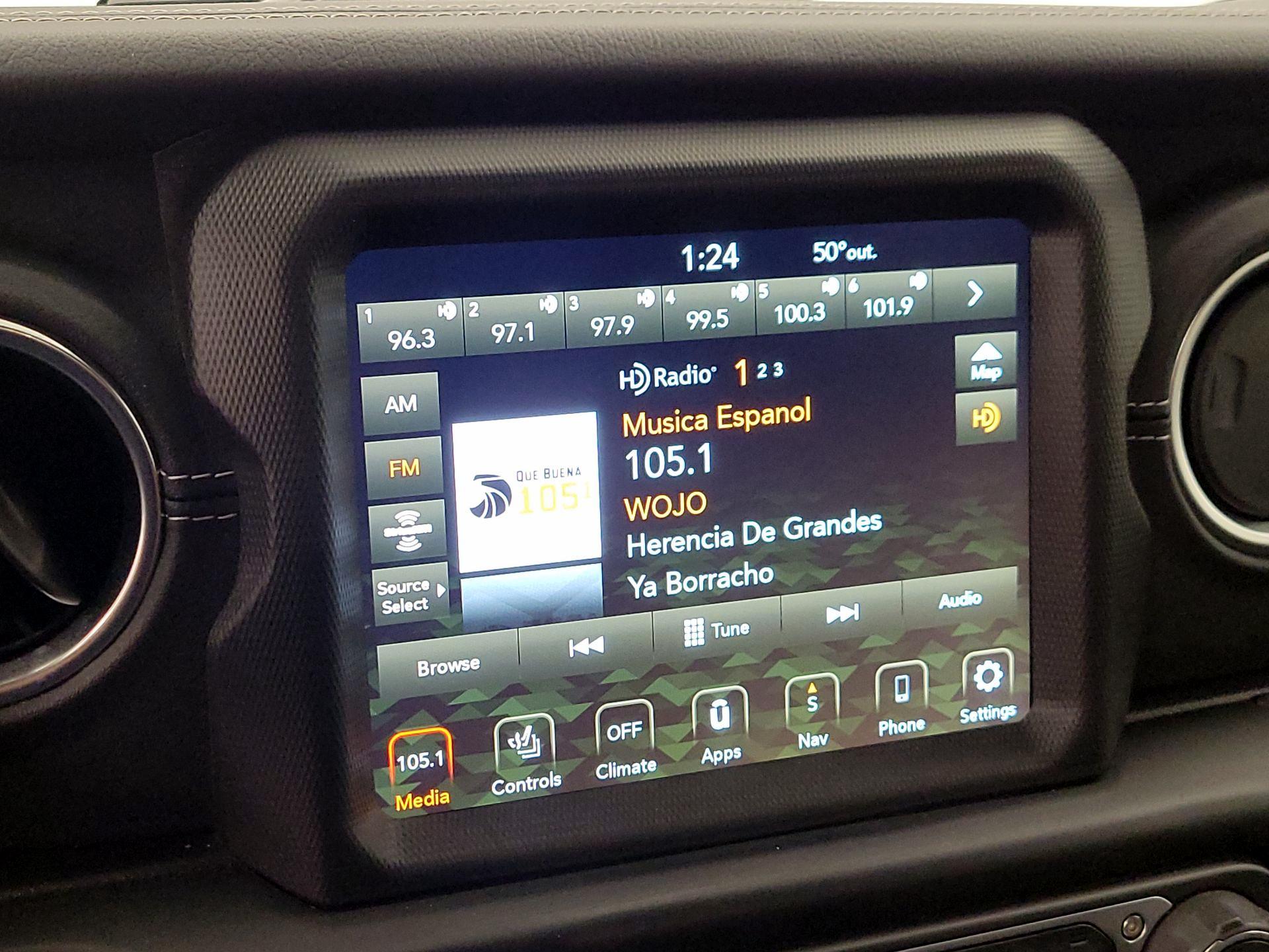 Thumbnail: 2021 Jeep Wrangler - 15