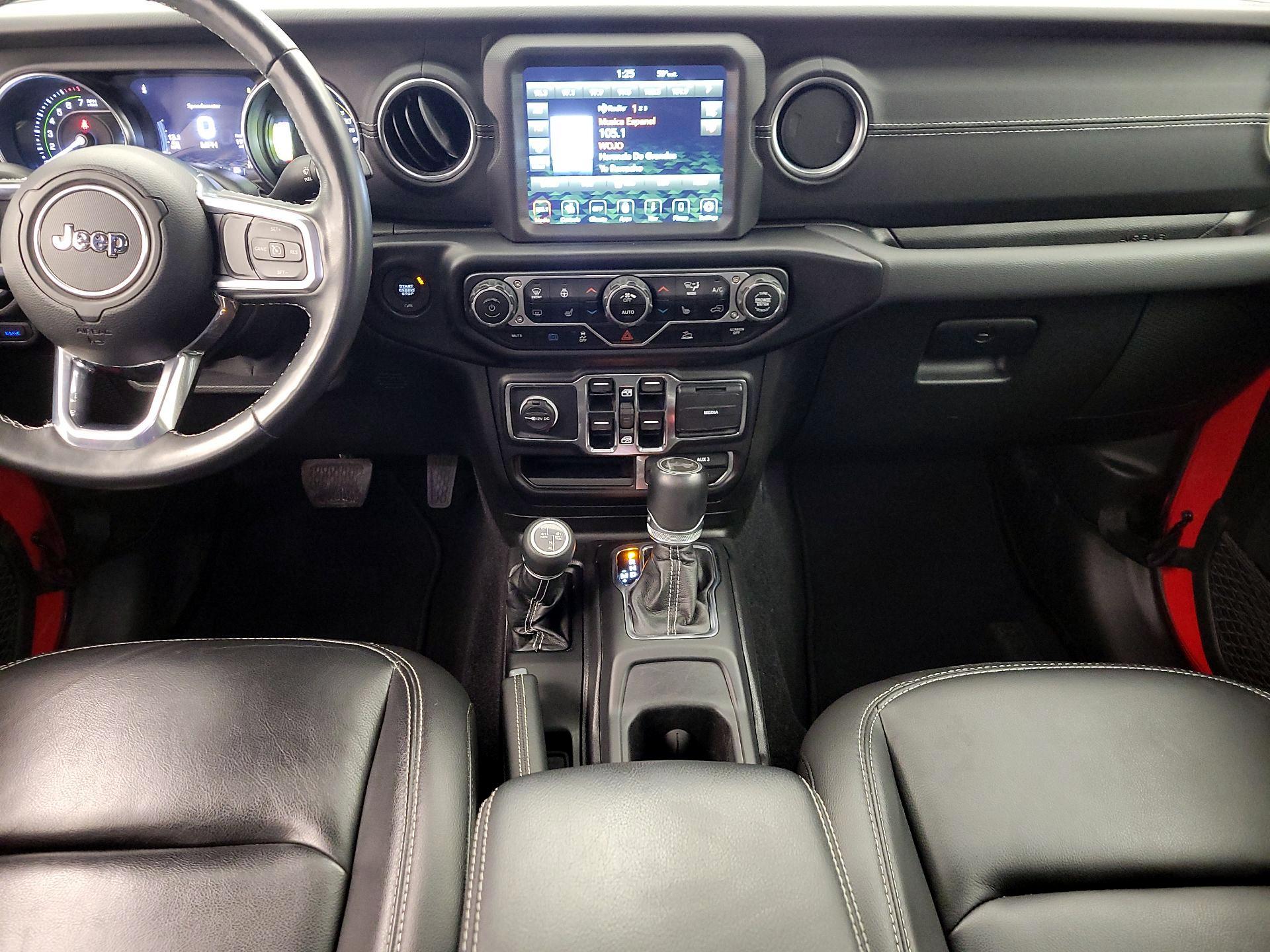 Thumbnail: 2021 Jeep Wrangler - 17