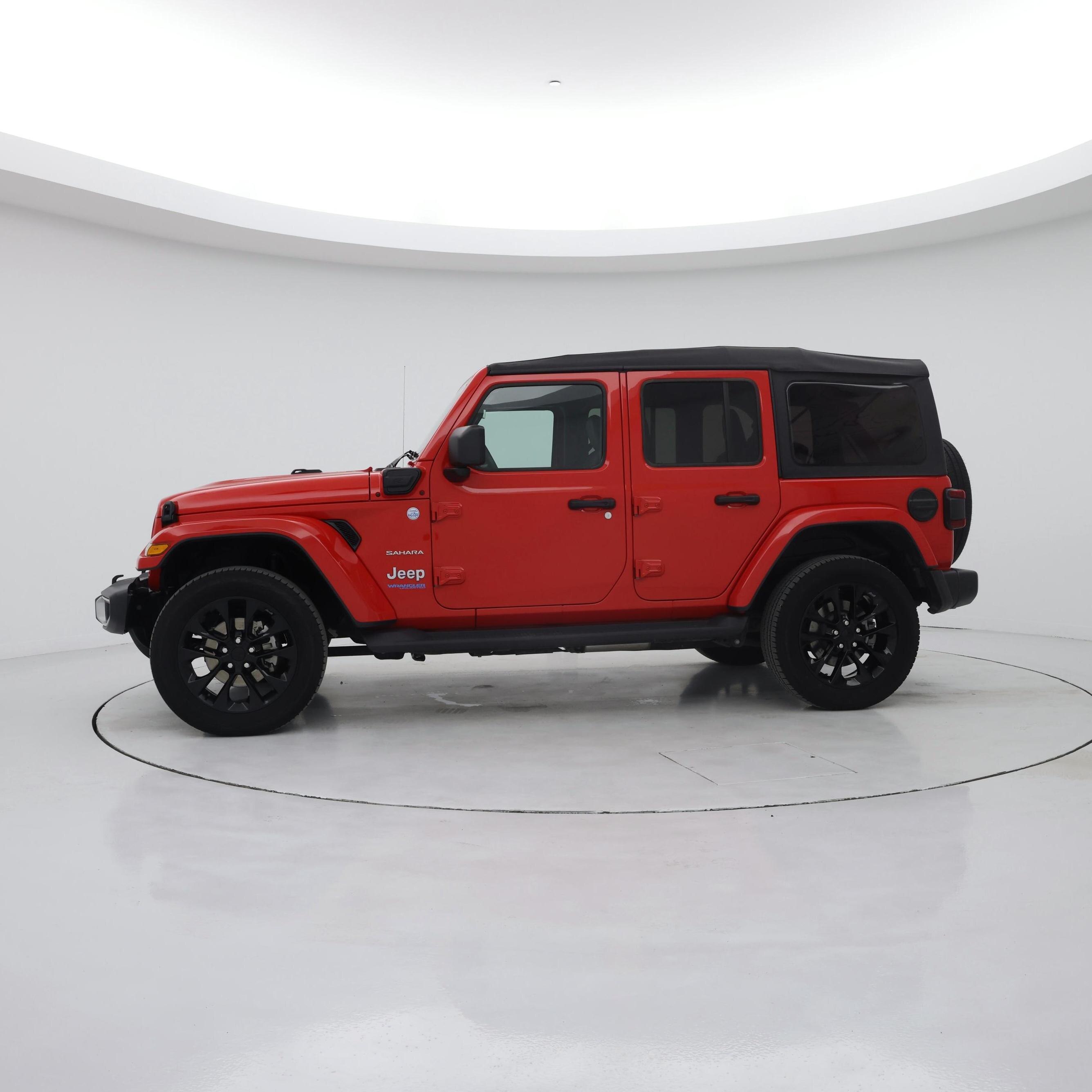 Thumbnail: 2021 Jeep Wrangler - 3