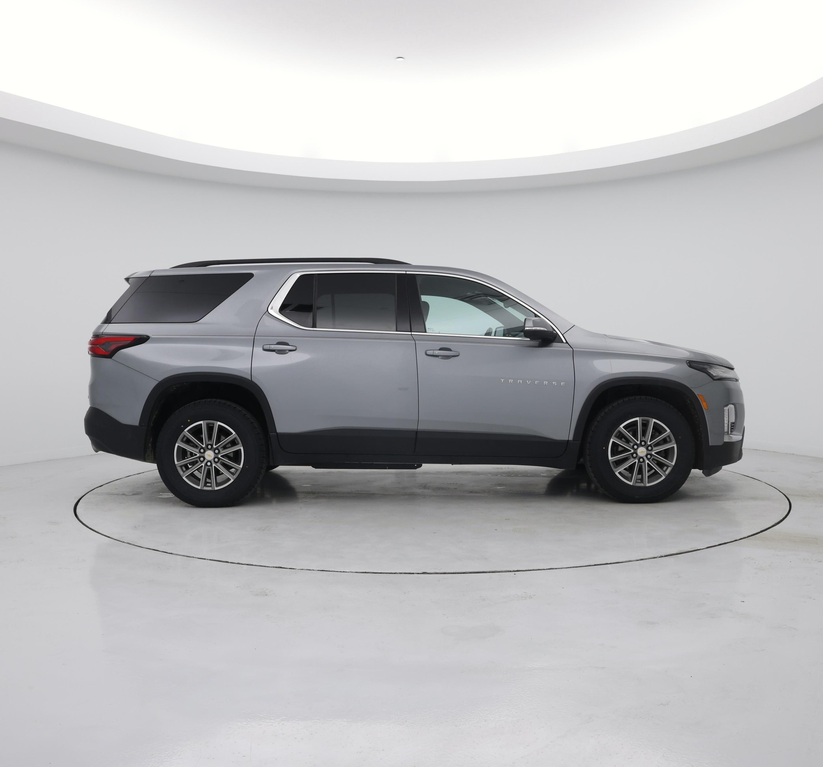 Thumbnail: 2023 Chevrolet Traverse - 7