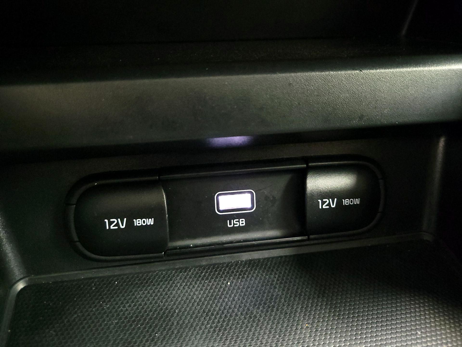 Thumbnail: 2025 Kia Soul - 18