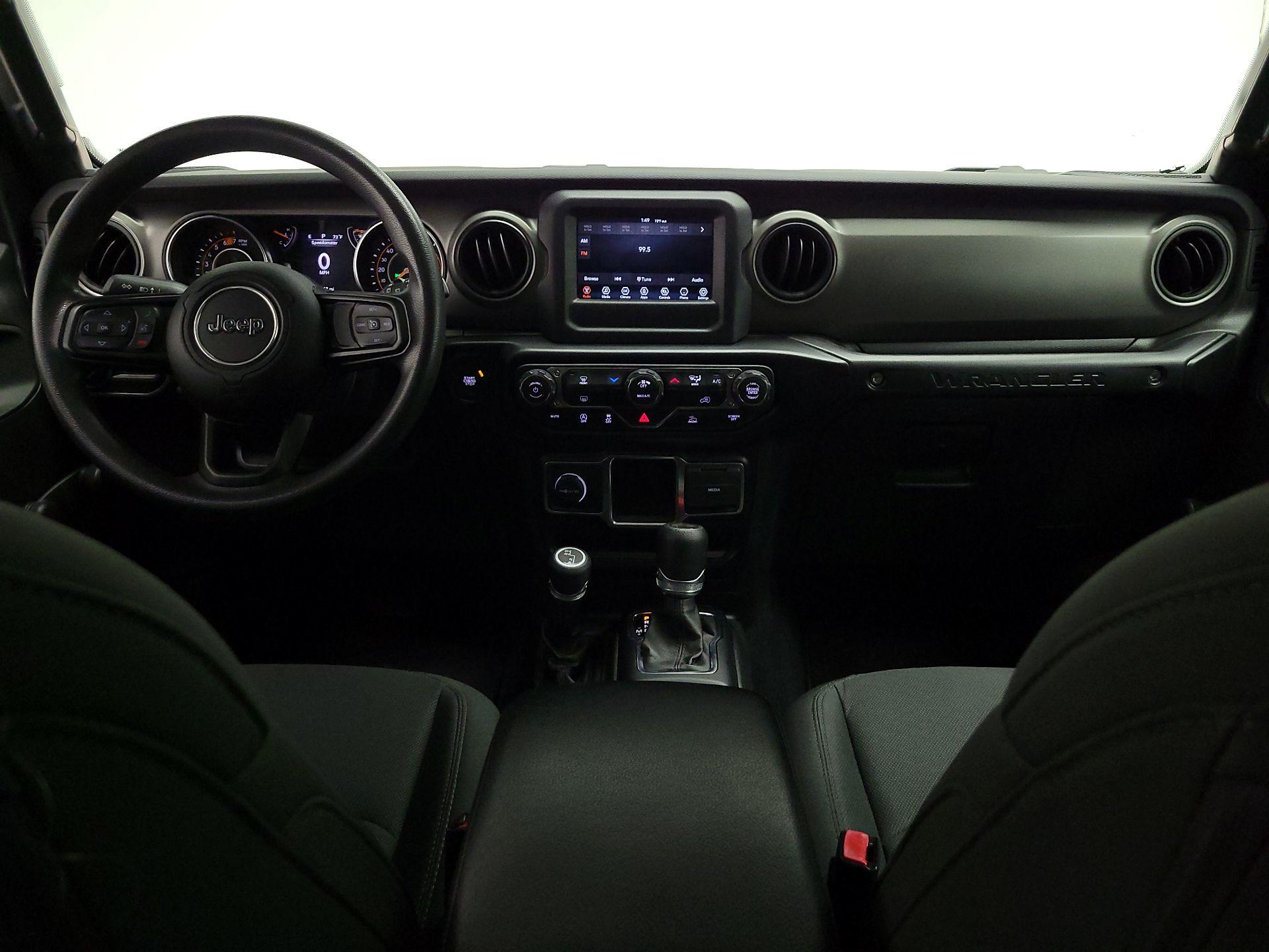 Thumbnail: 2022 Jeep Wrangler - 9