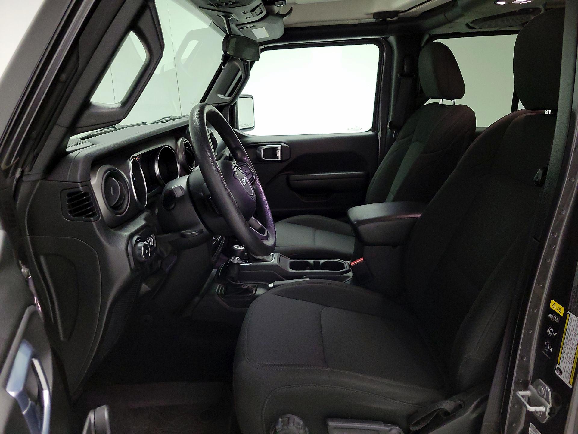 Thumbnail: 2022 Jeep Wrangler - 11