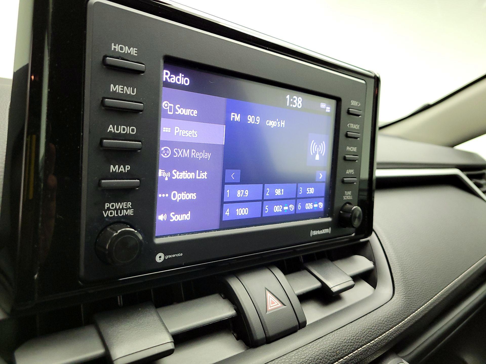 Thumbnail: 2021 Toyota RAV4 - 13