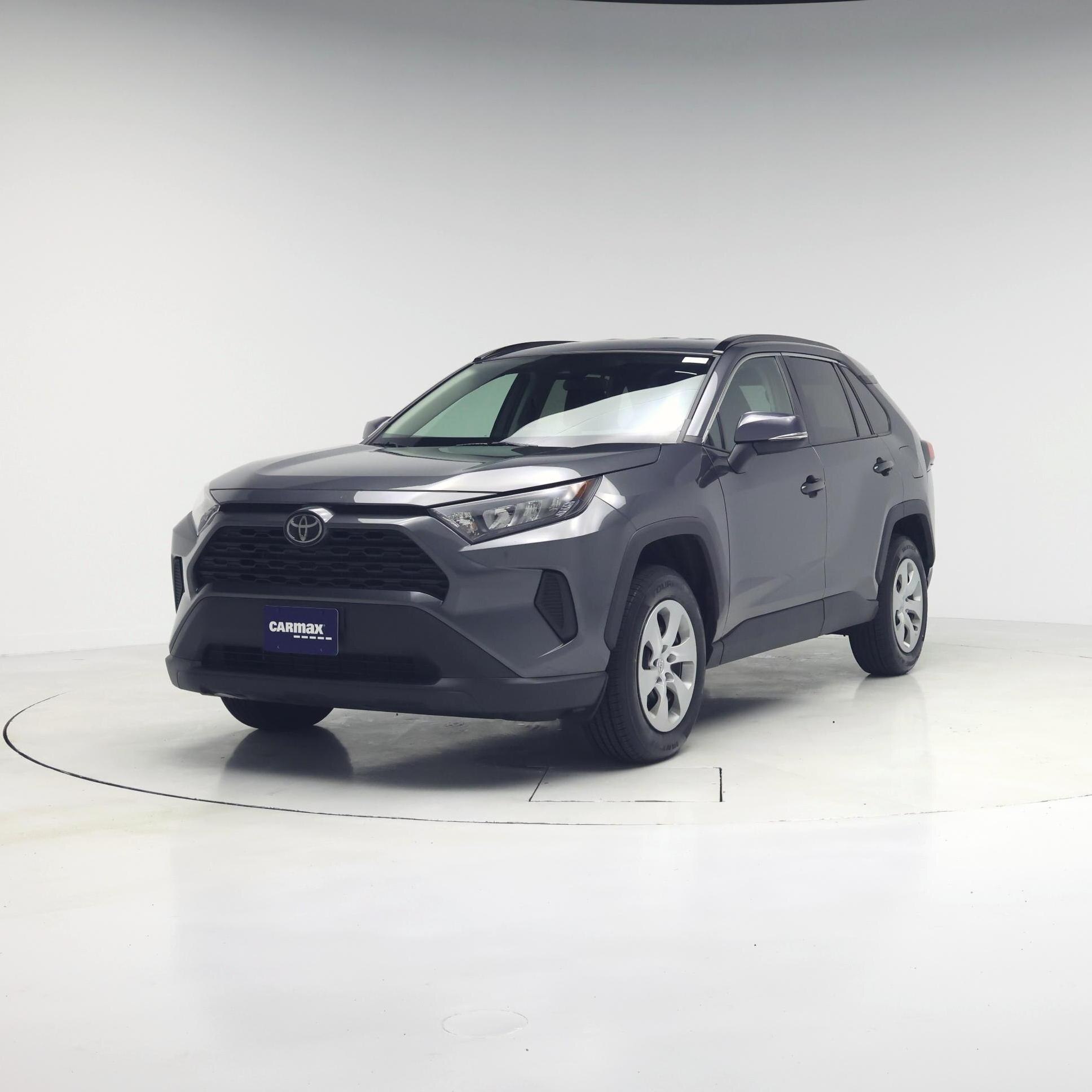 Thumbnail: 2021 Toyota RAV4 - 4
